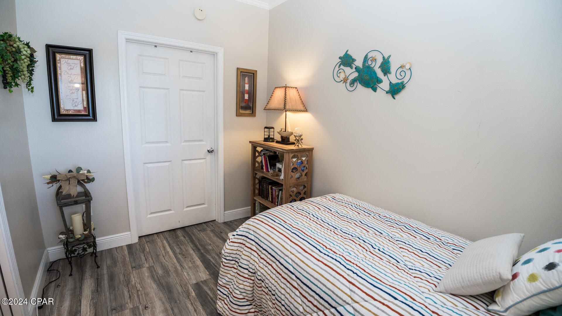 Magnolia Bay Club - Residential