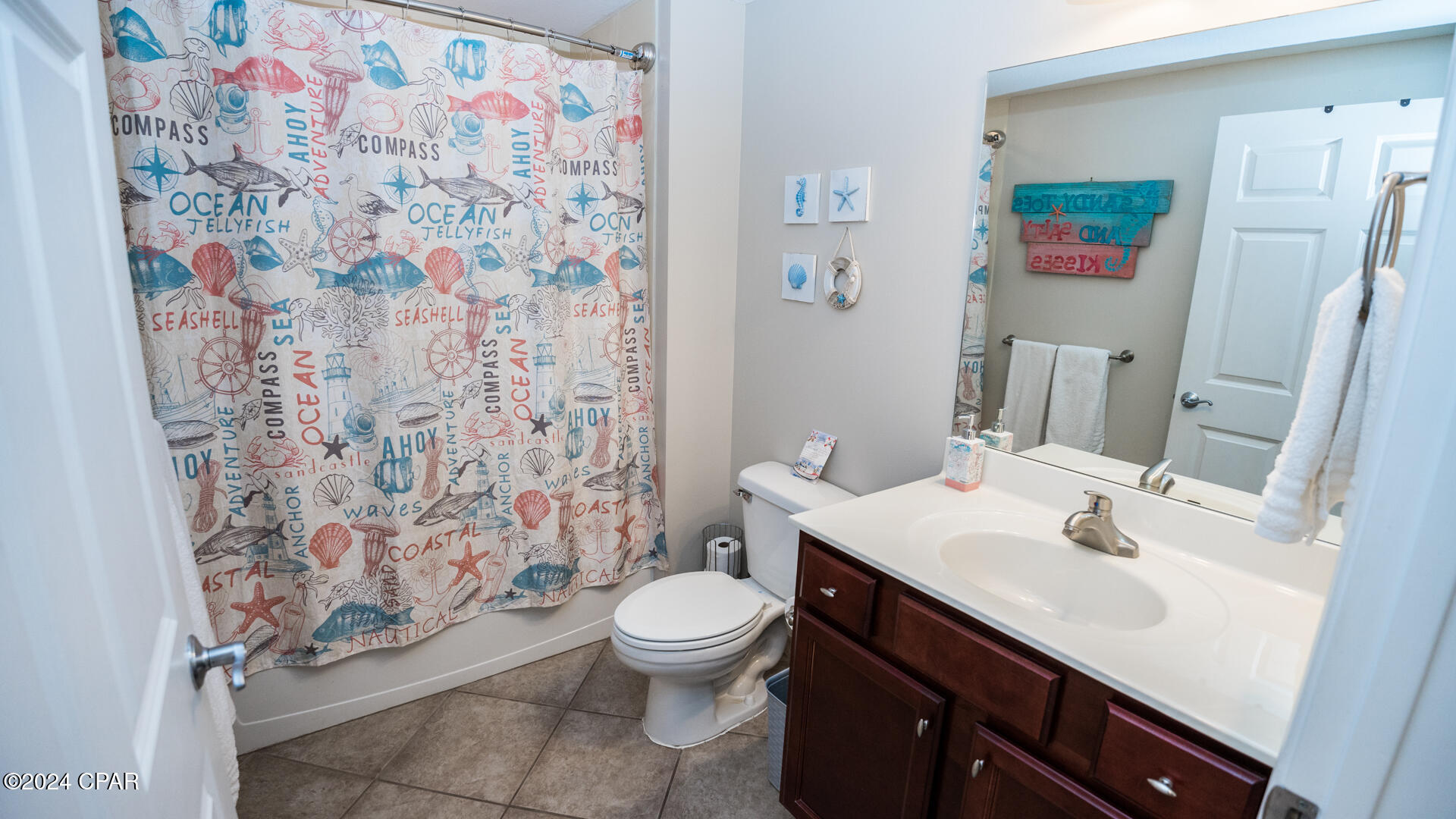 Magnolia Bay Club - Residential