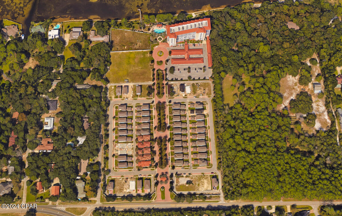 Magnolia Bay Club - Residential