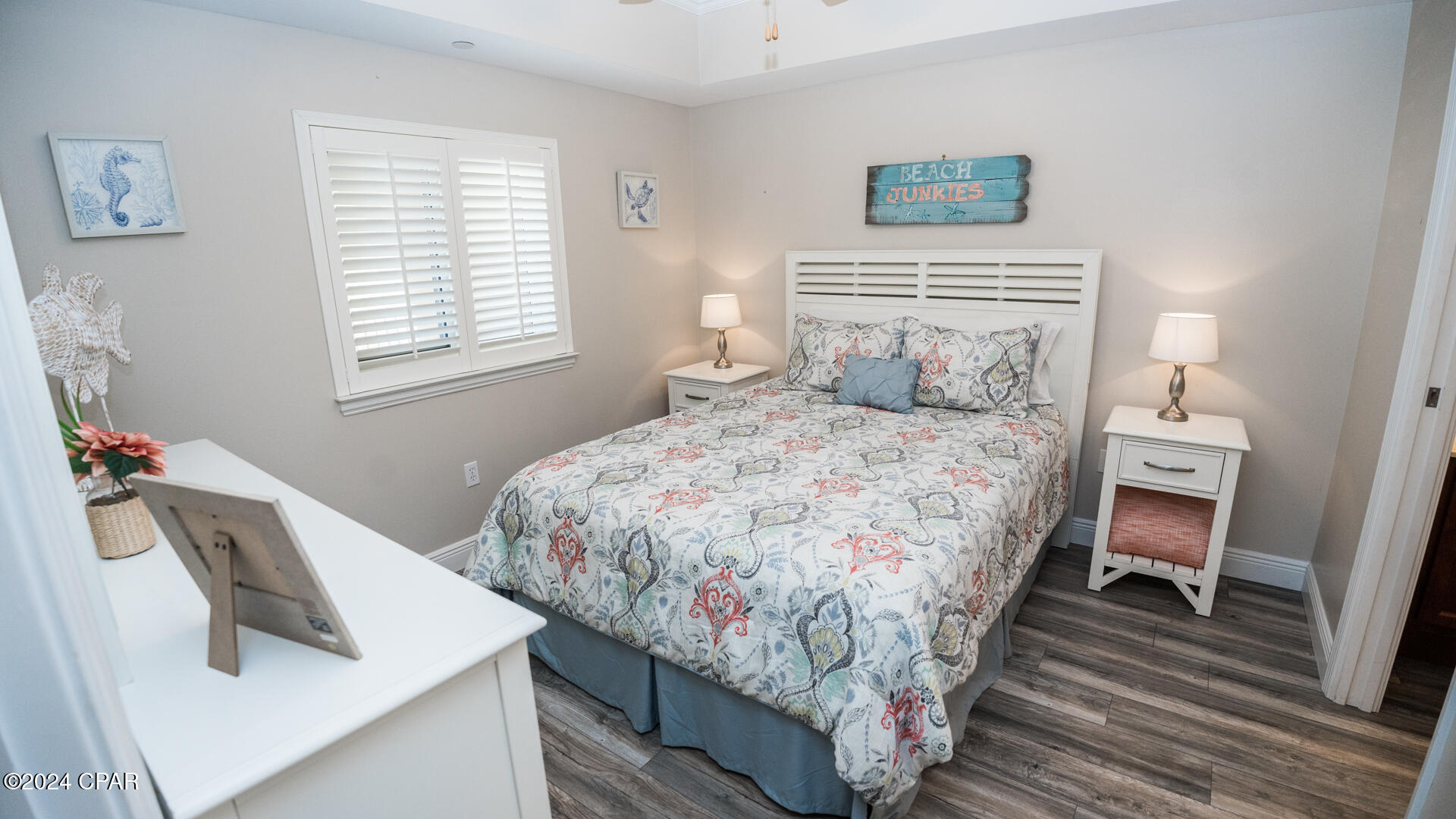 Magnolia Bay Club - Residential