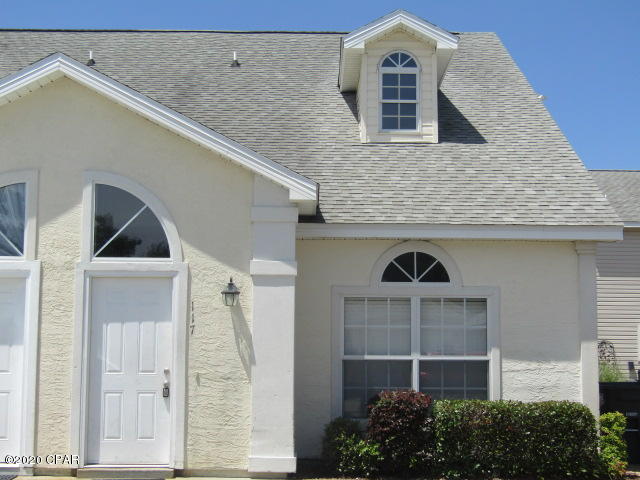 Palm Cove - Residential Lease