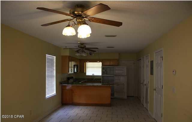 Silver Sands Unit 1 - Residential Lease