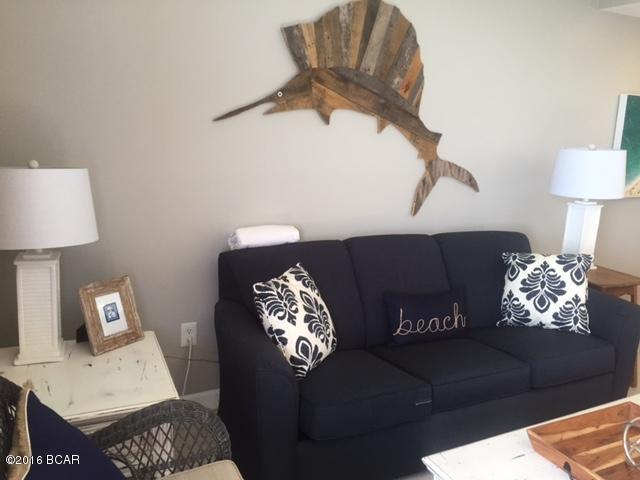 Splash Condo - Residential