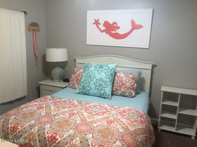 Splash Condo - Residential