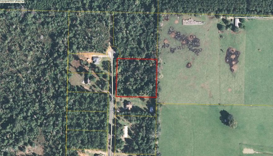 This is a nice 2 acre lot to build your dream home on in the country and still be minutes from town. No mobile homes.