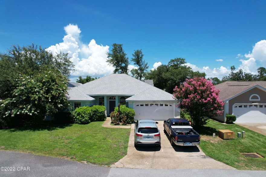 Beautiful 4 bedroom, 2 bathroom home in a quiet neighborhood.  Very well maintained back yard with oak trees.  Kitchen includes granite countertops, high quality stainless steel appliances, microwave with convection oven and brushed nickel hardware on cabinets.  External stucco painted with elastomeric paint.  Excellent location!  Close to the beach, dining, and Navy Base.  House located on a peninsula with no through traffic.