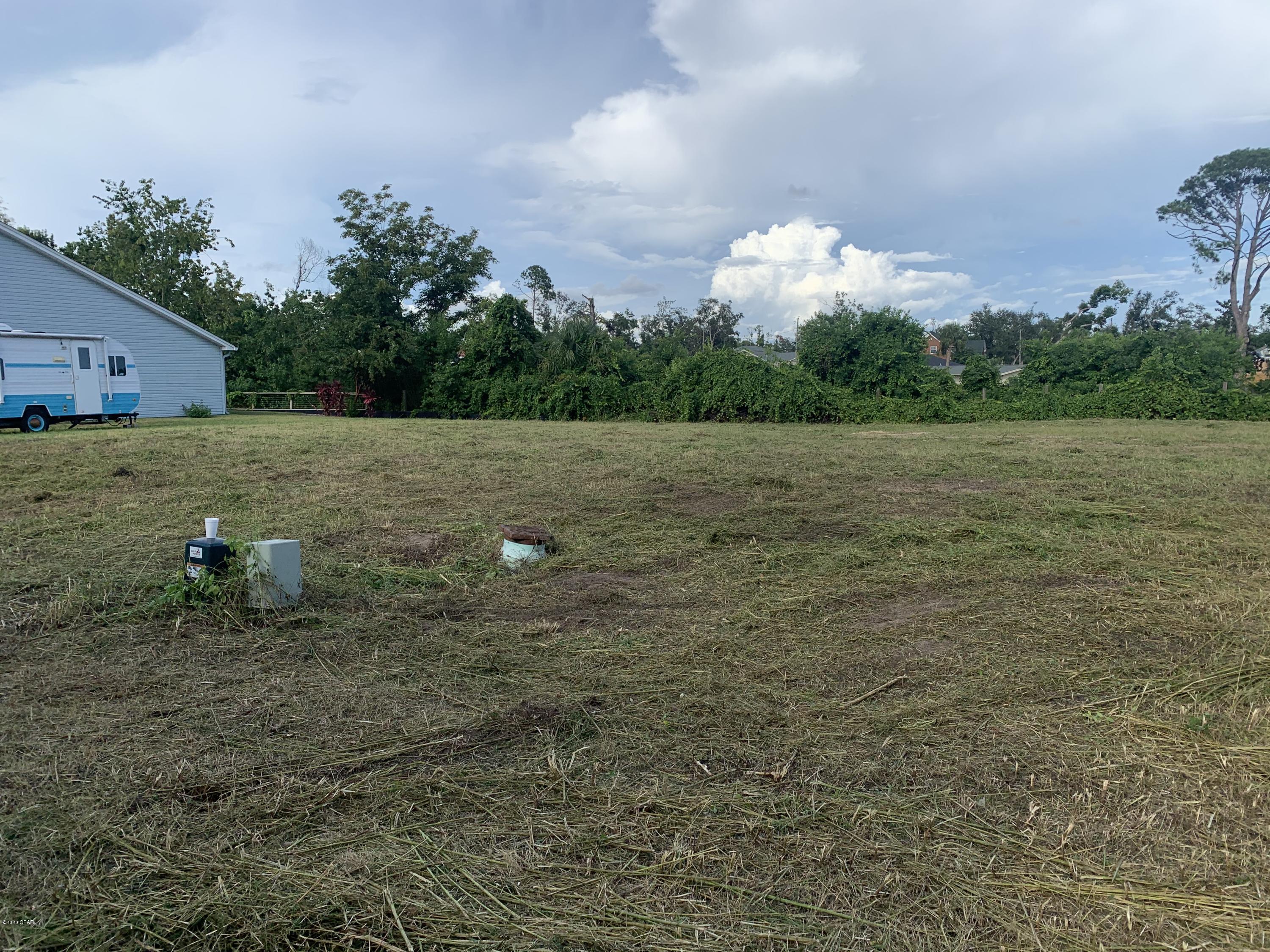 [No Recorded Subdiv] - Land