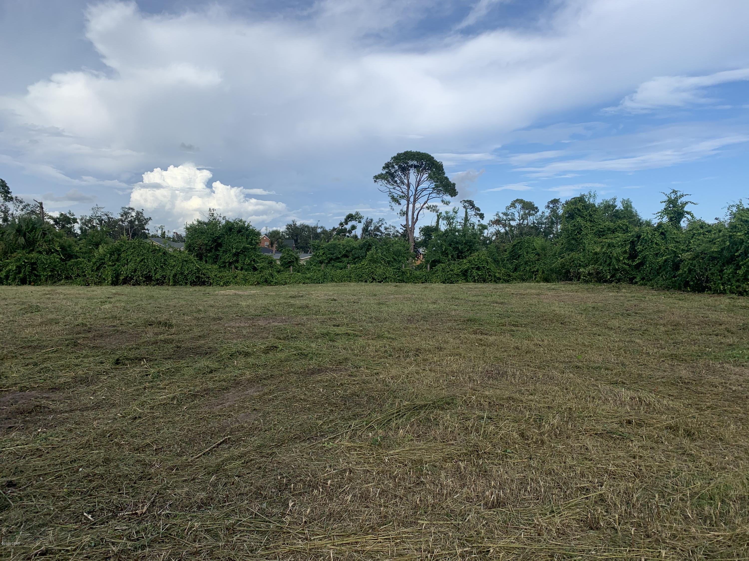 [No Recorded Subdiv] - Land