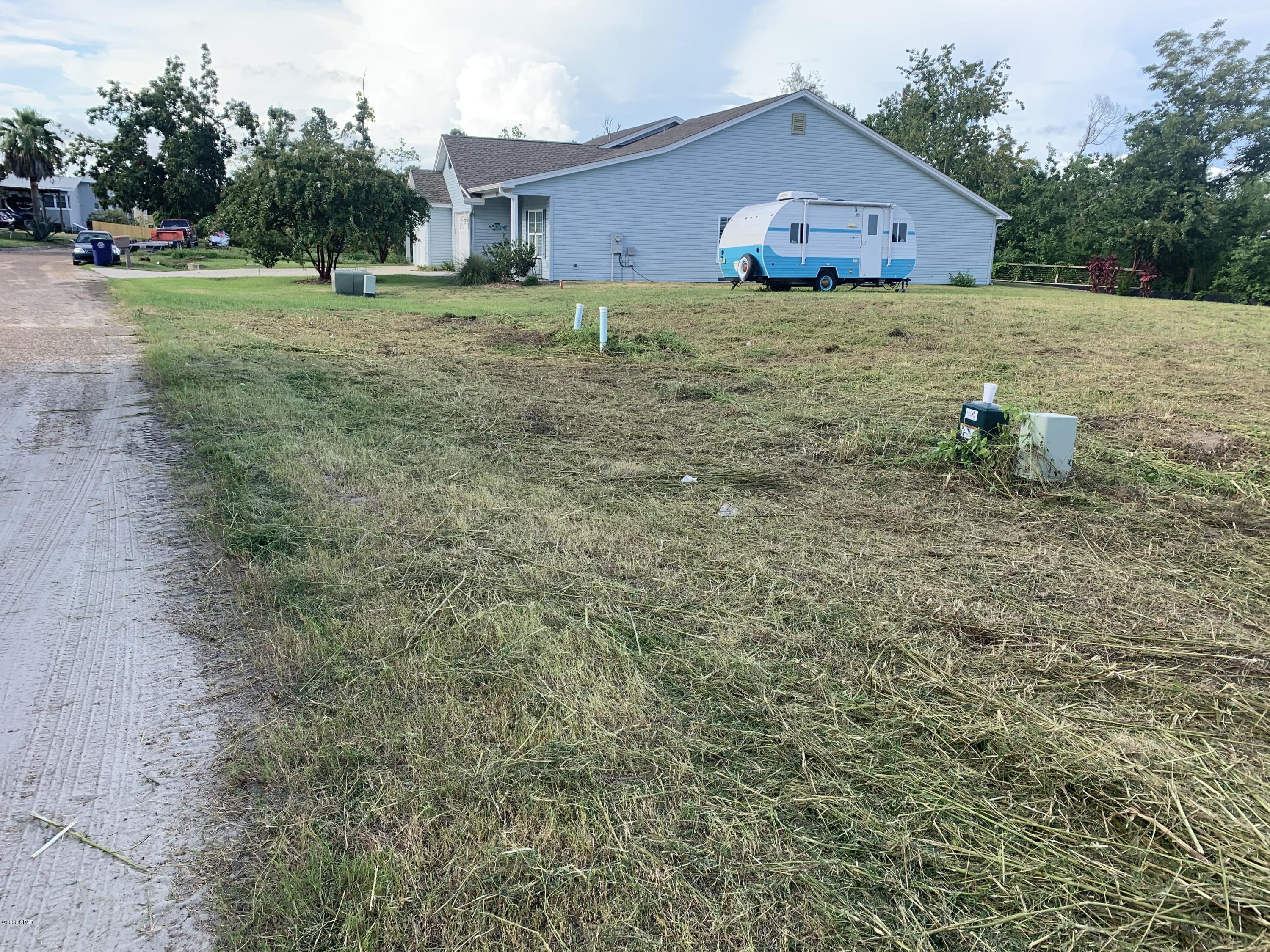 [No Recorded Subdiv] - Land