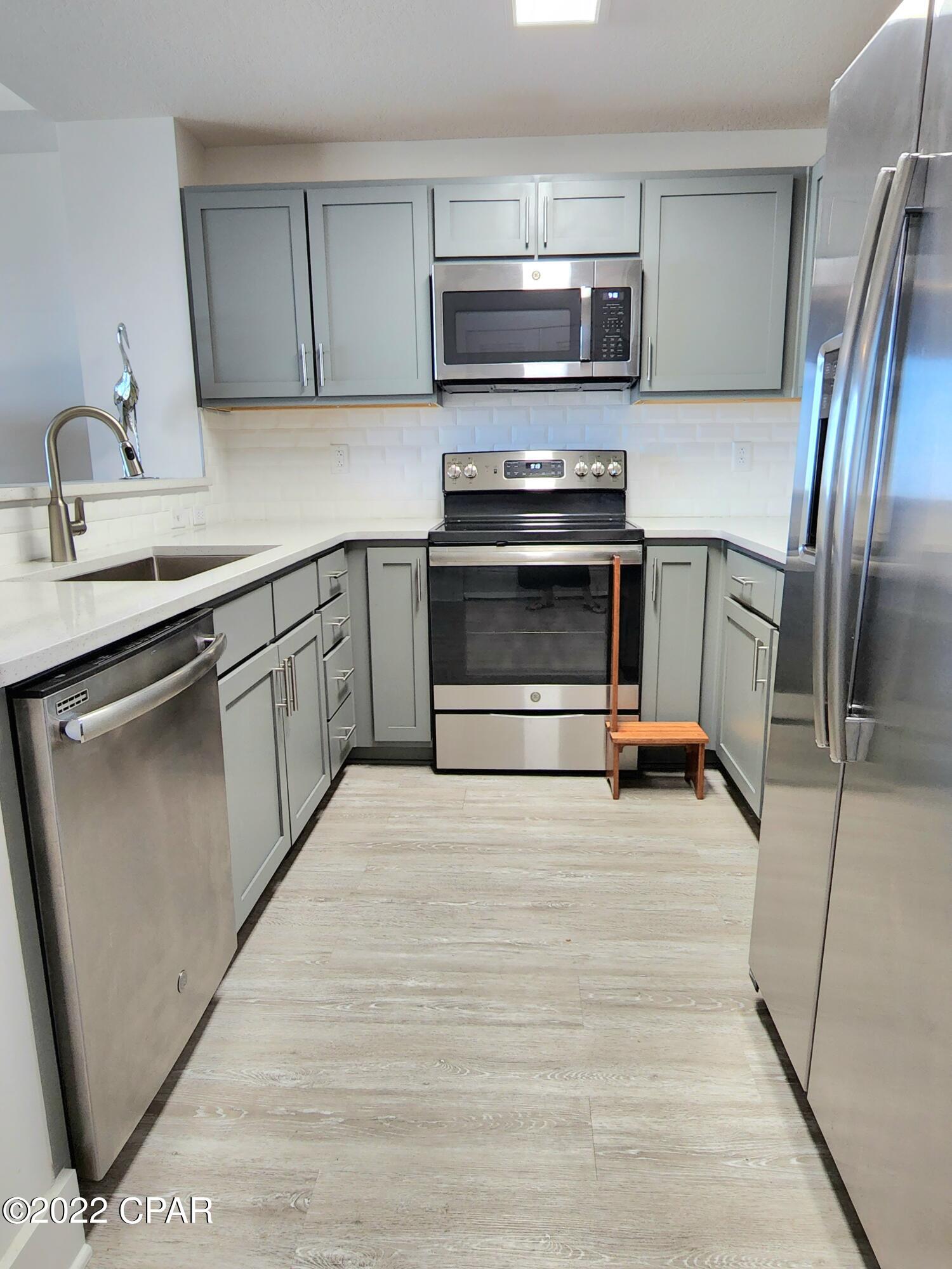 Calypso Towers III - Residential