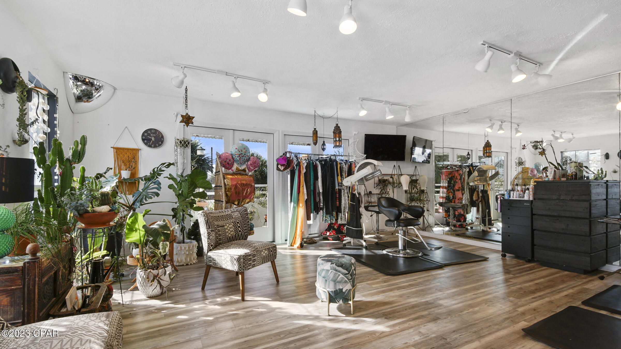 Treasure Island - Commercial Sale