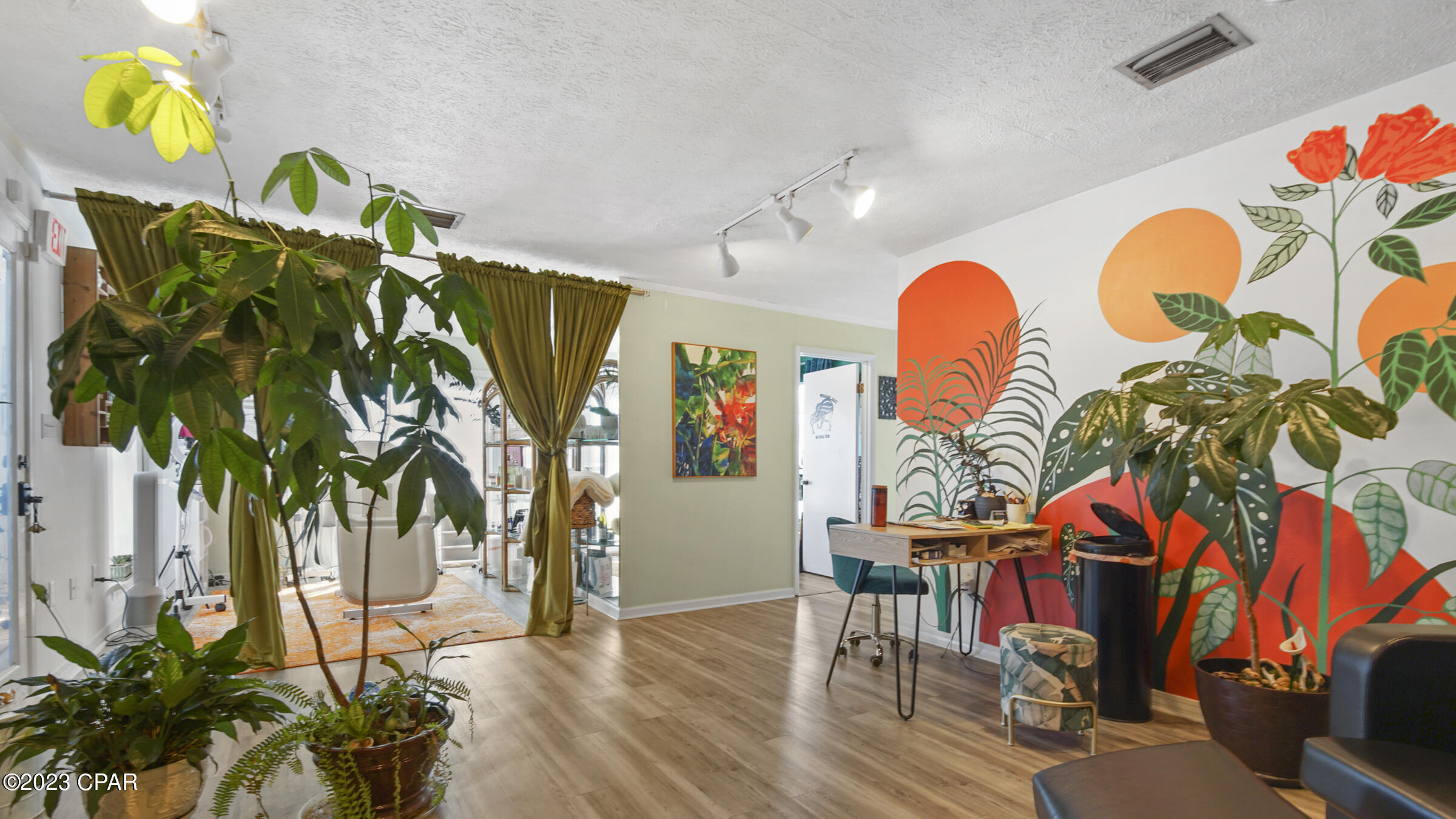 Treasure Island - Commercial Sale