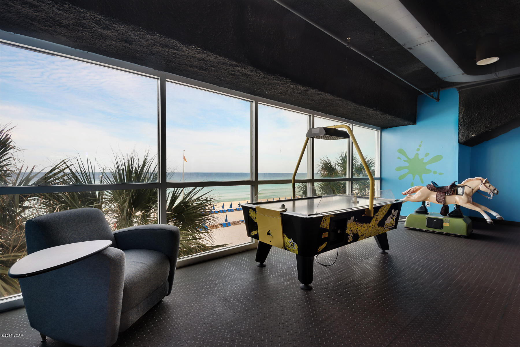 Splash Condo - Residential