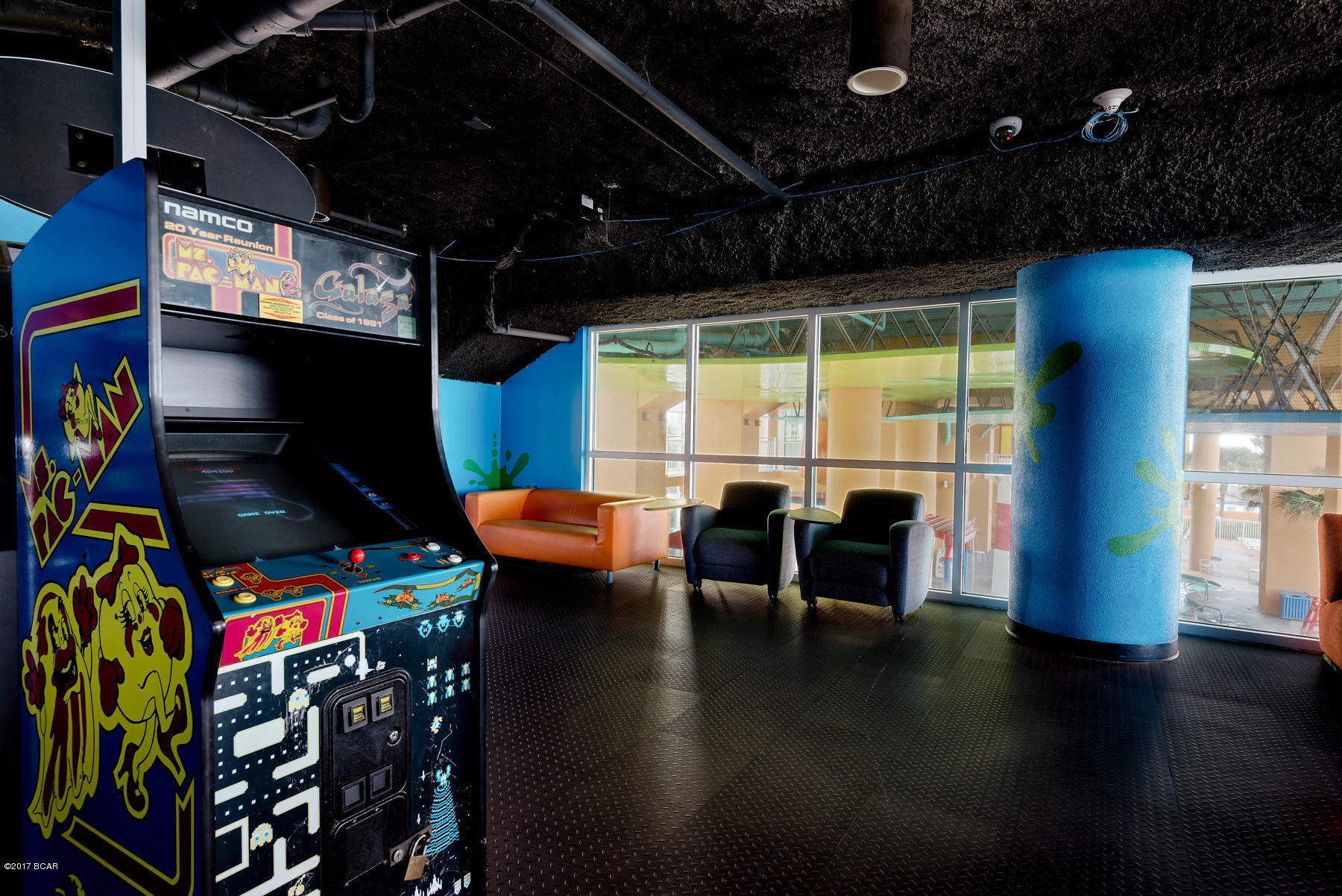 Splash Condo - Residential