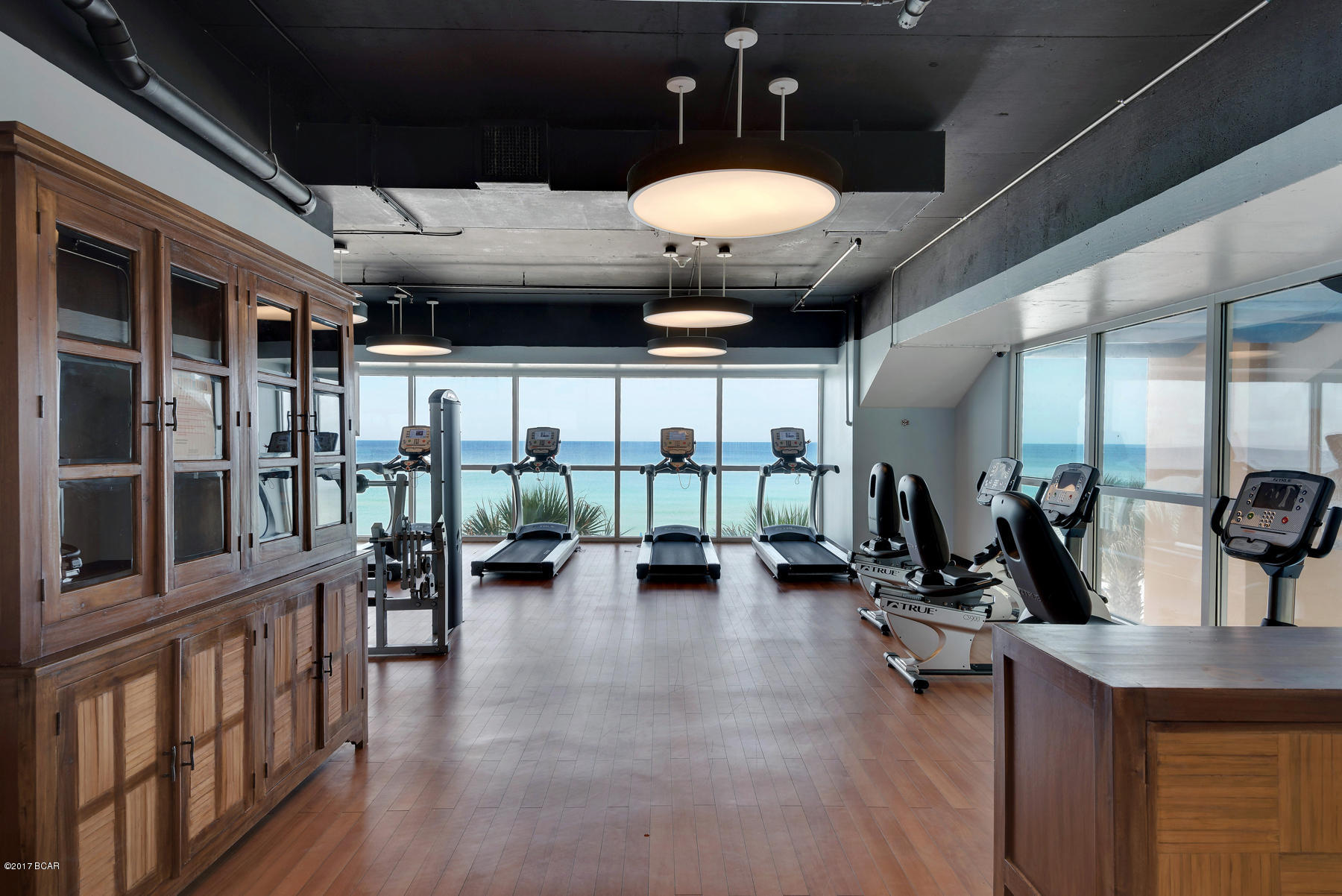 Splash Condo - Residential