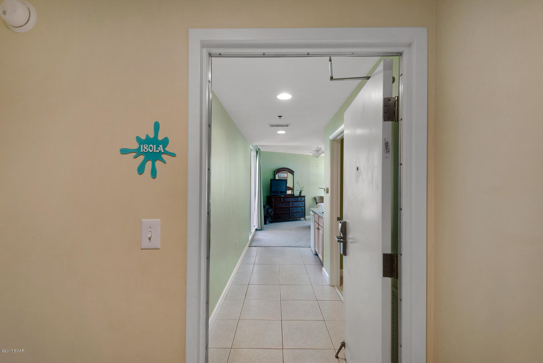 Splash Condo - Residential