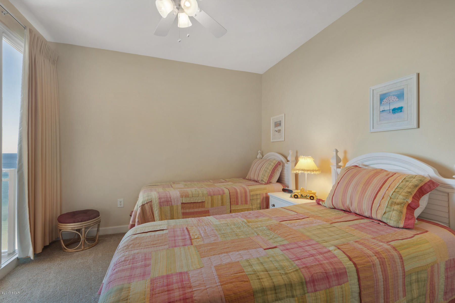 Splash Condo - Residential