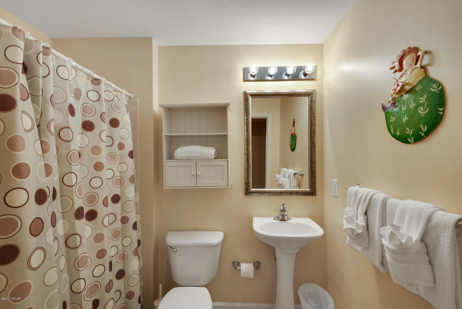 Splash Condo - Residential