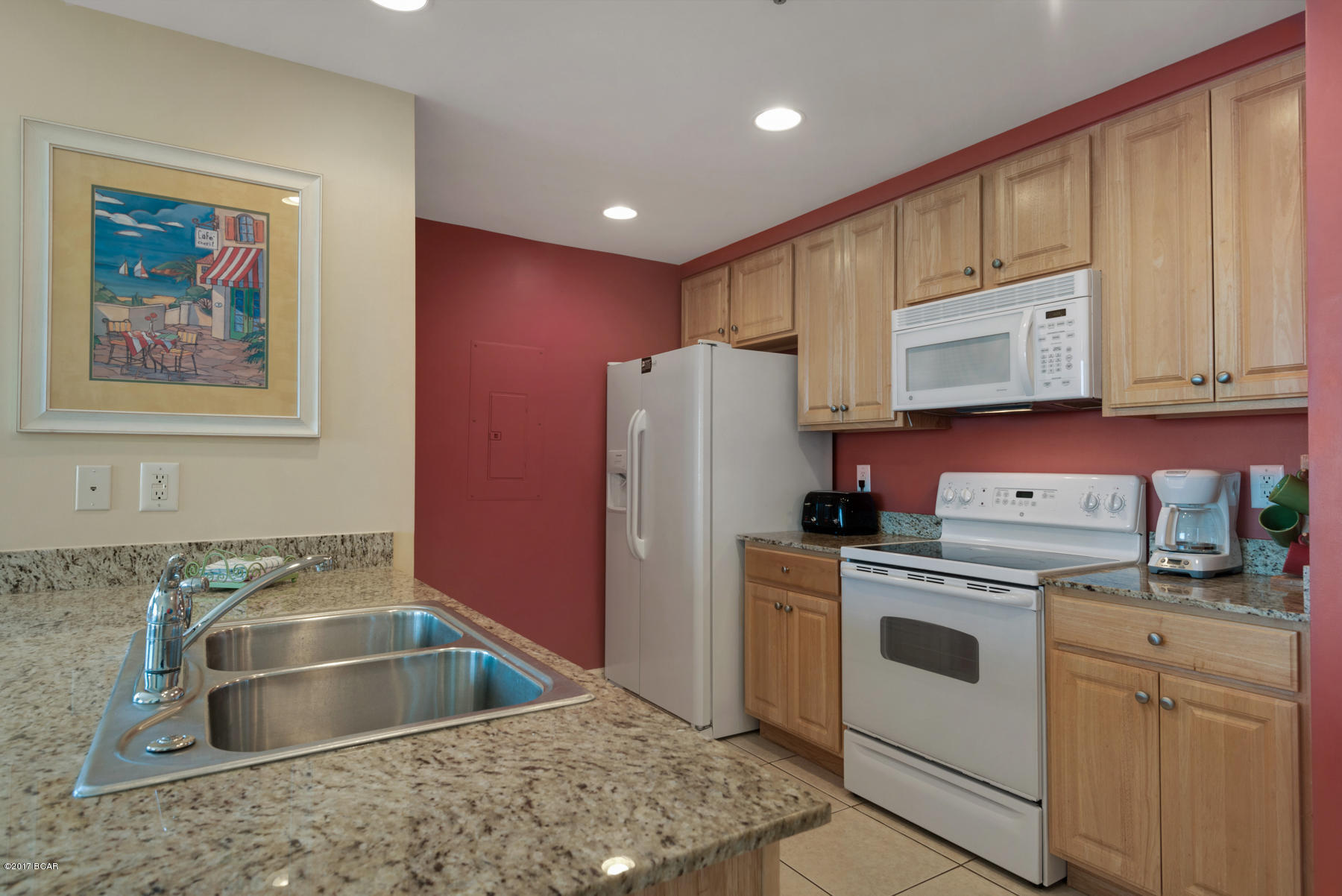 Splash Condo - Residential