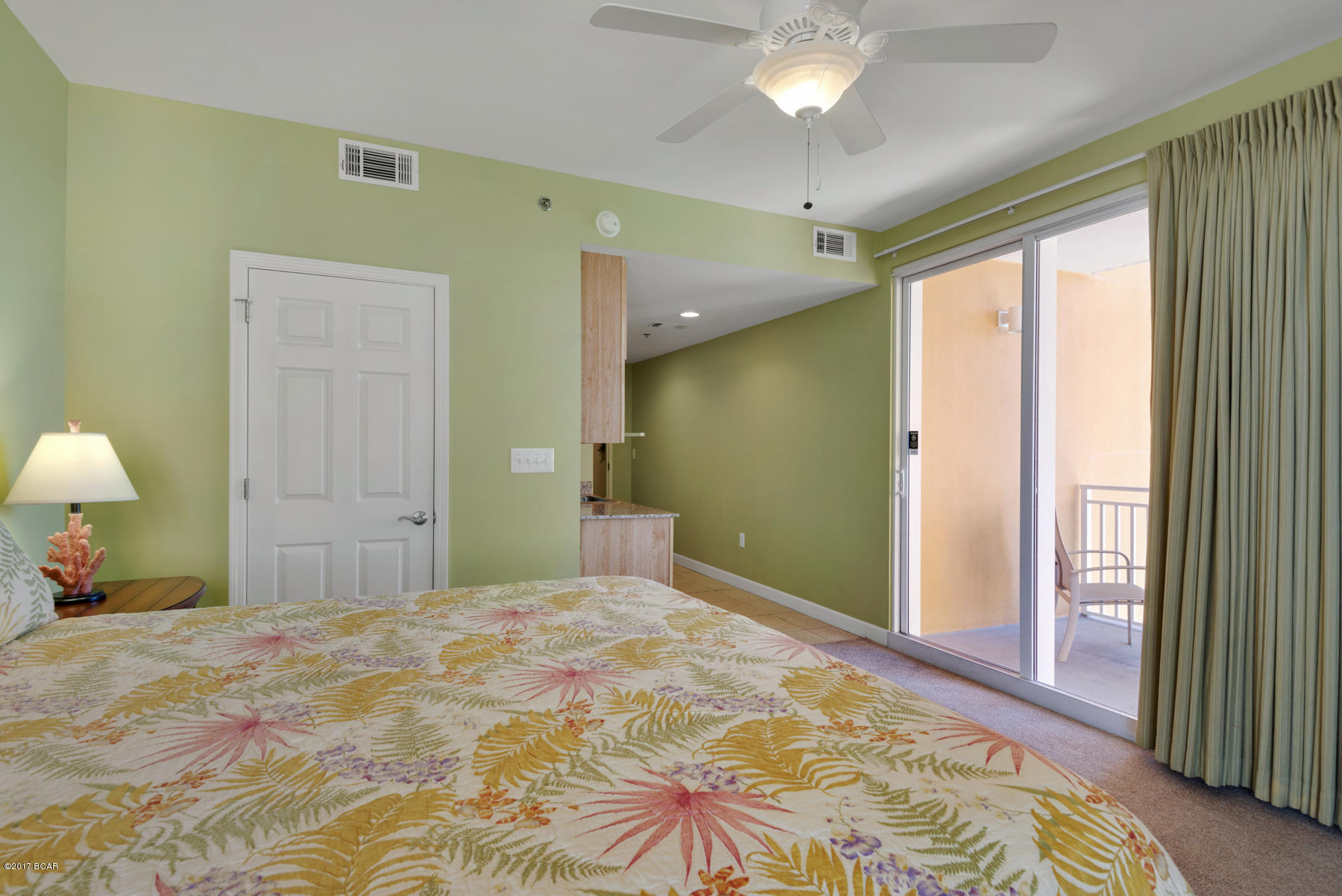 Splash Condo - Residential