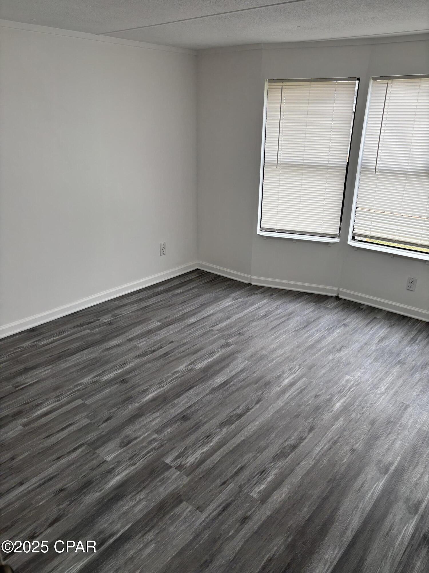 Bayside Park U-1 - Residential