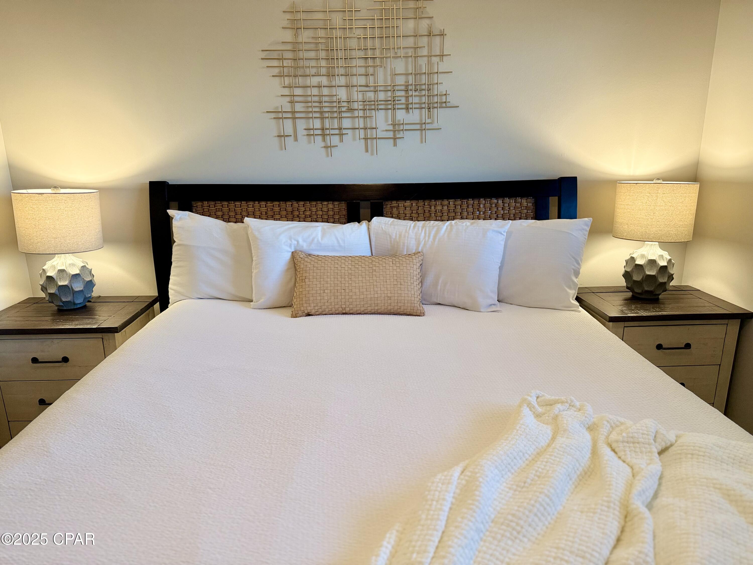 Sterling Breeze - Residential