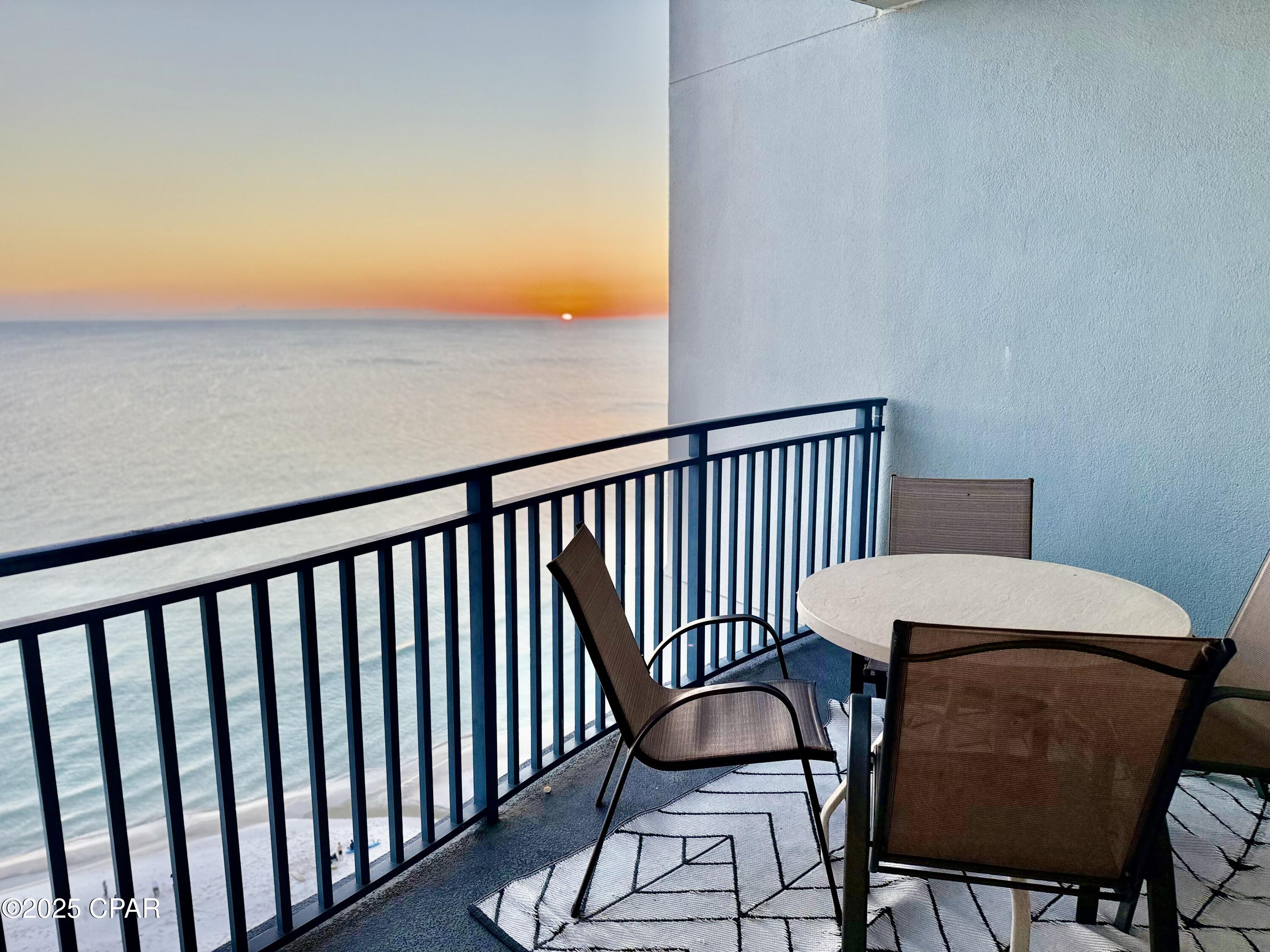 Sterling Breeze - Residential