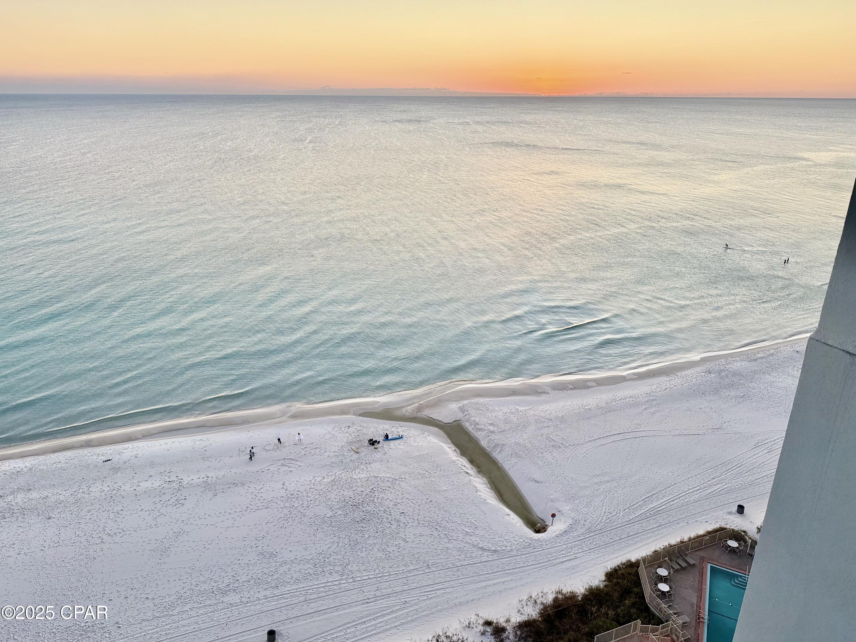 Sterling Breeze - Residential