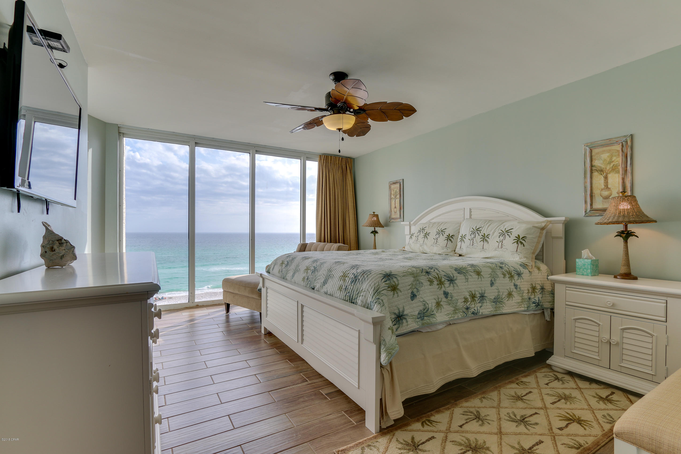 Long Beach Towers I - Residential