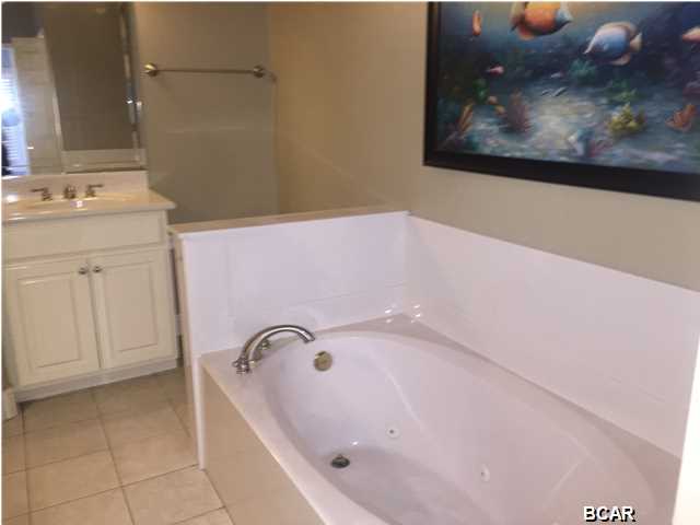 Oaks Plantation - Residential