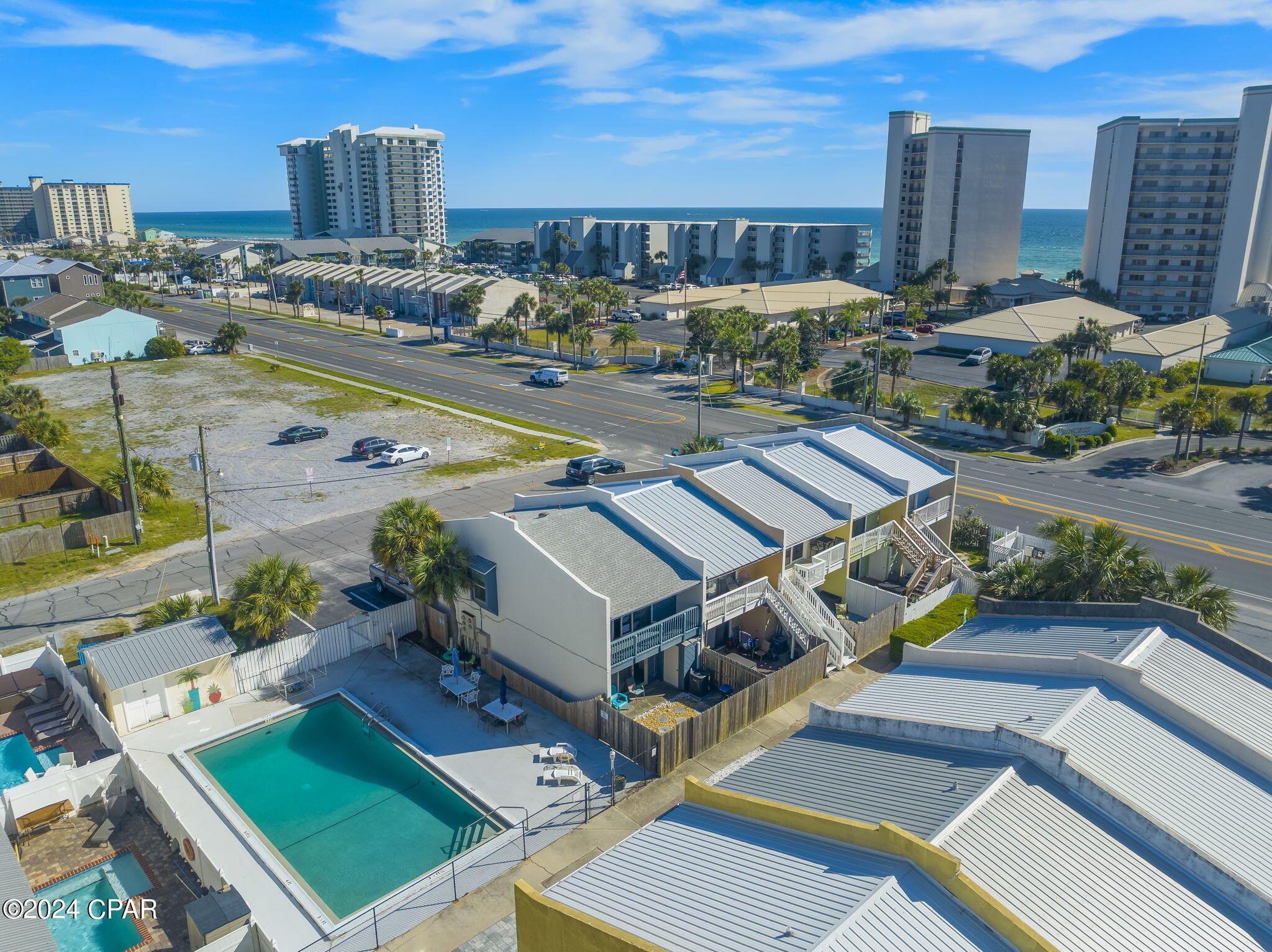 Dune Crest - Residential