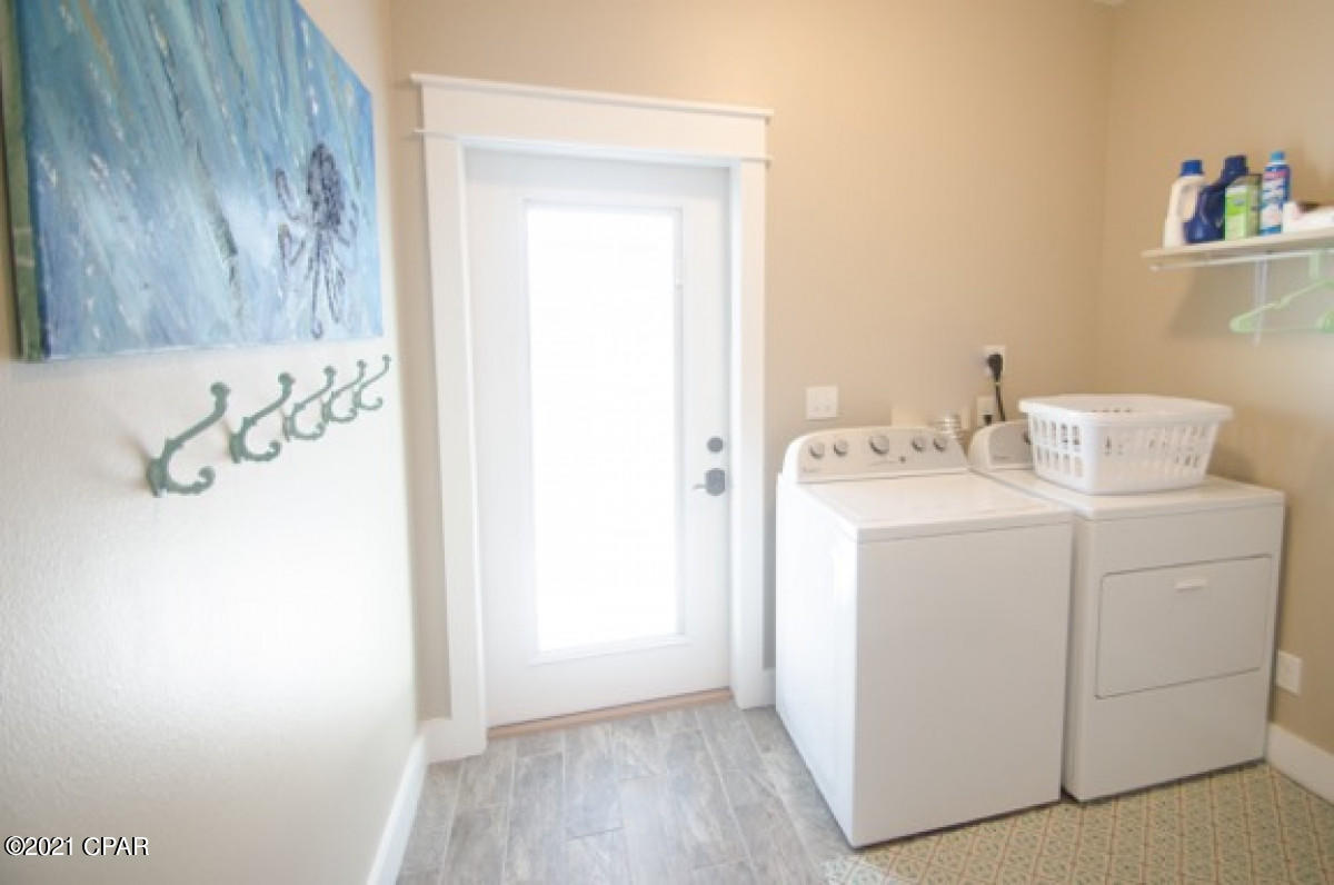 Paradise Grove - Residential