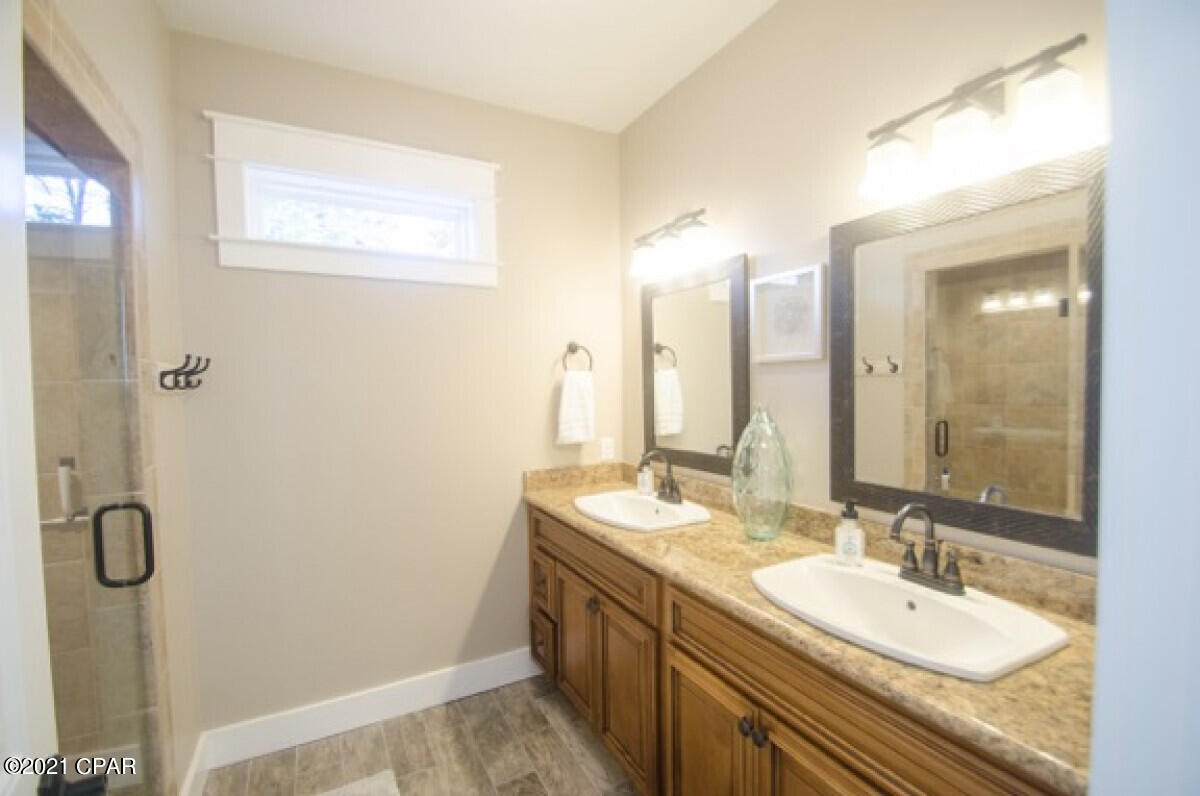 Paradise Grove - Residential