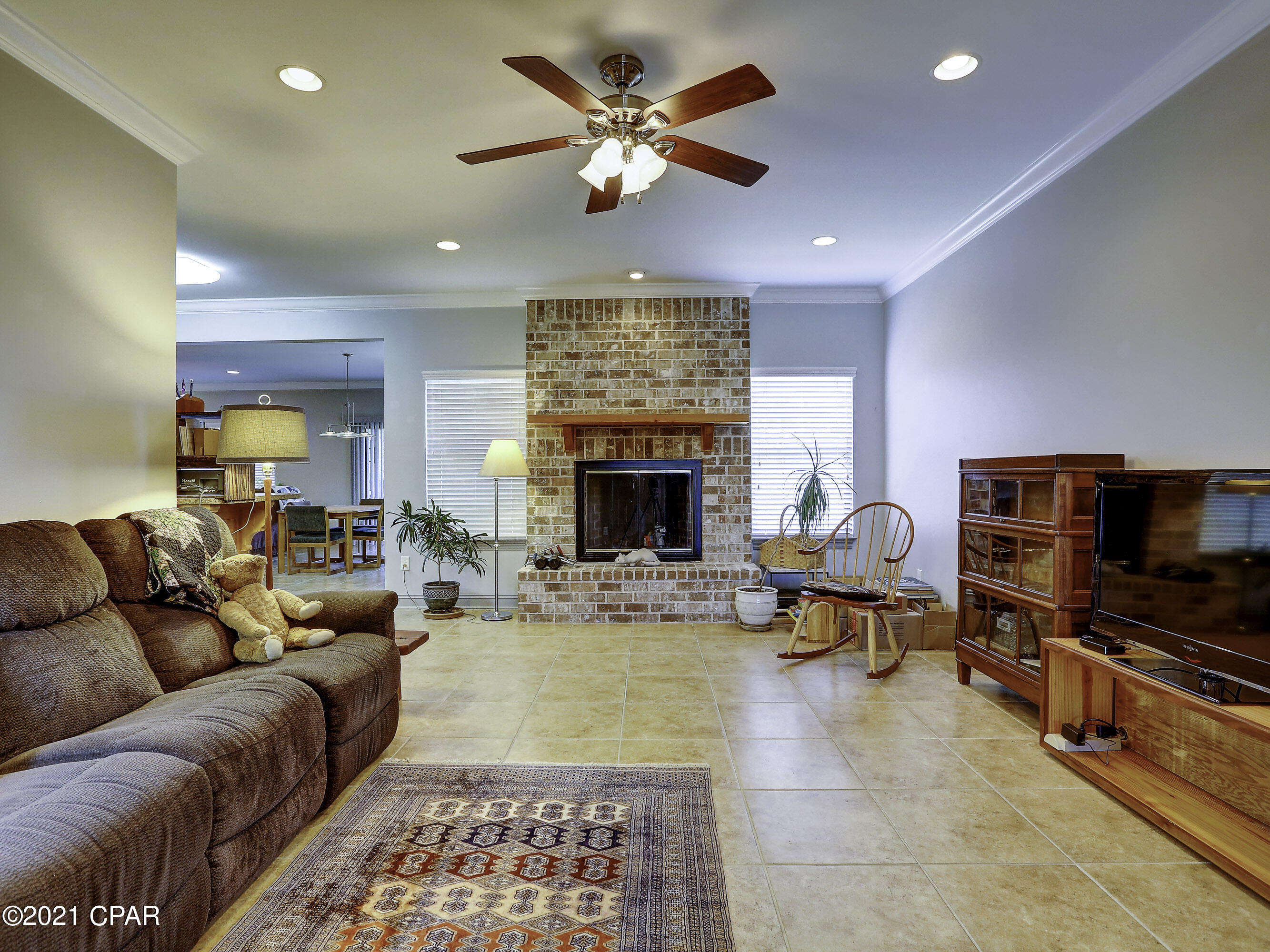 College Oaks - Residential