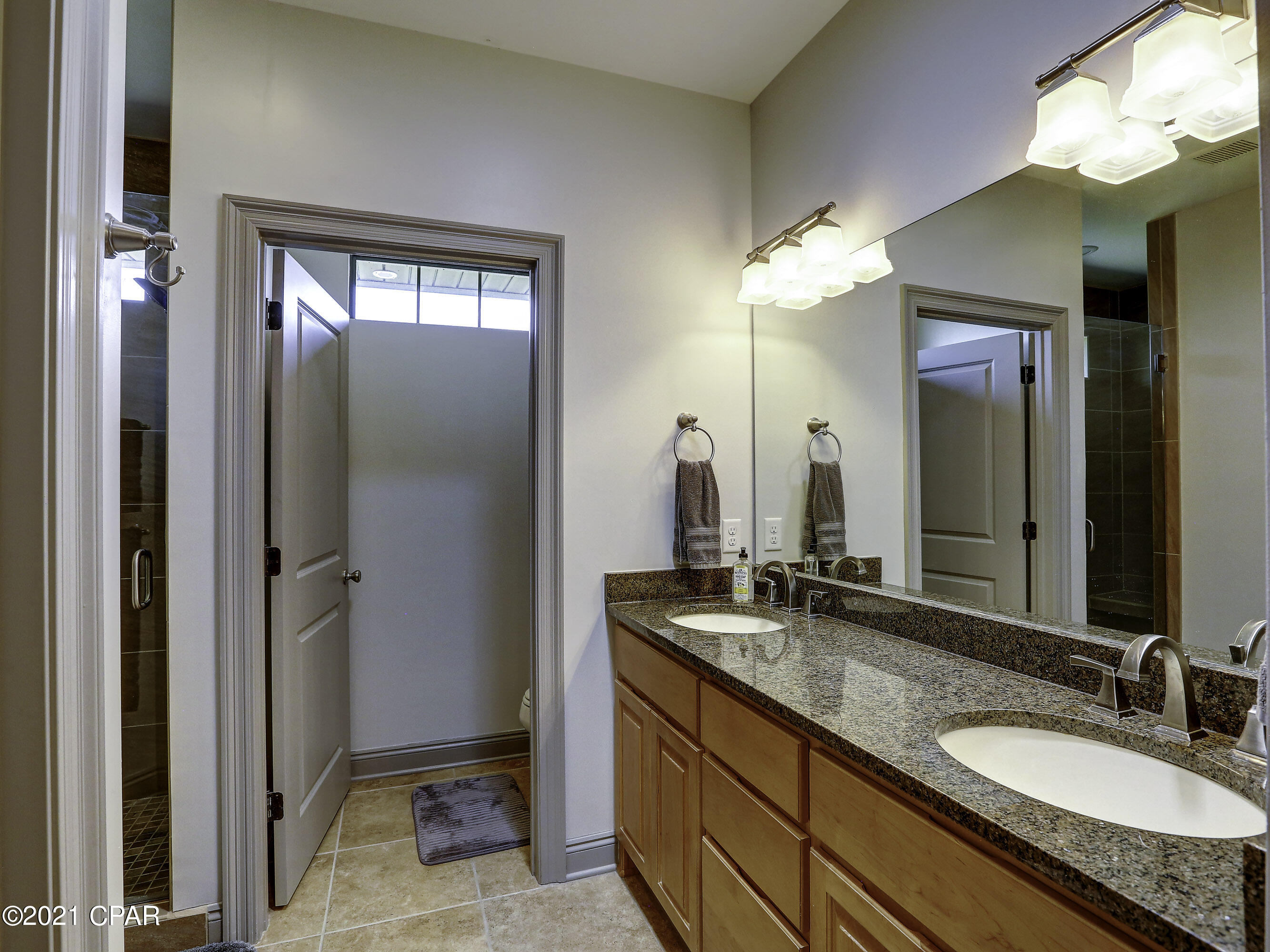 College Oaks - Residential