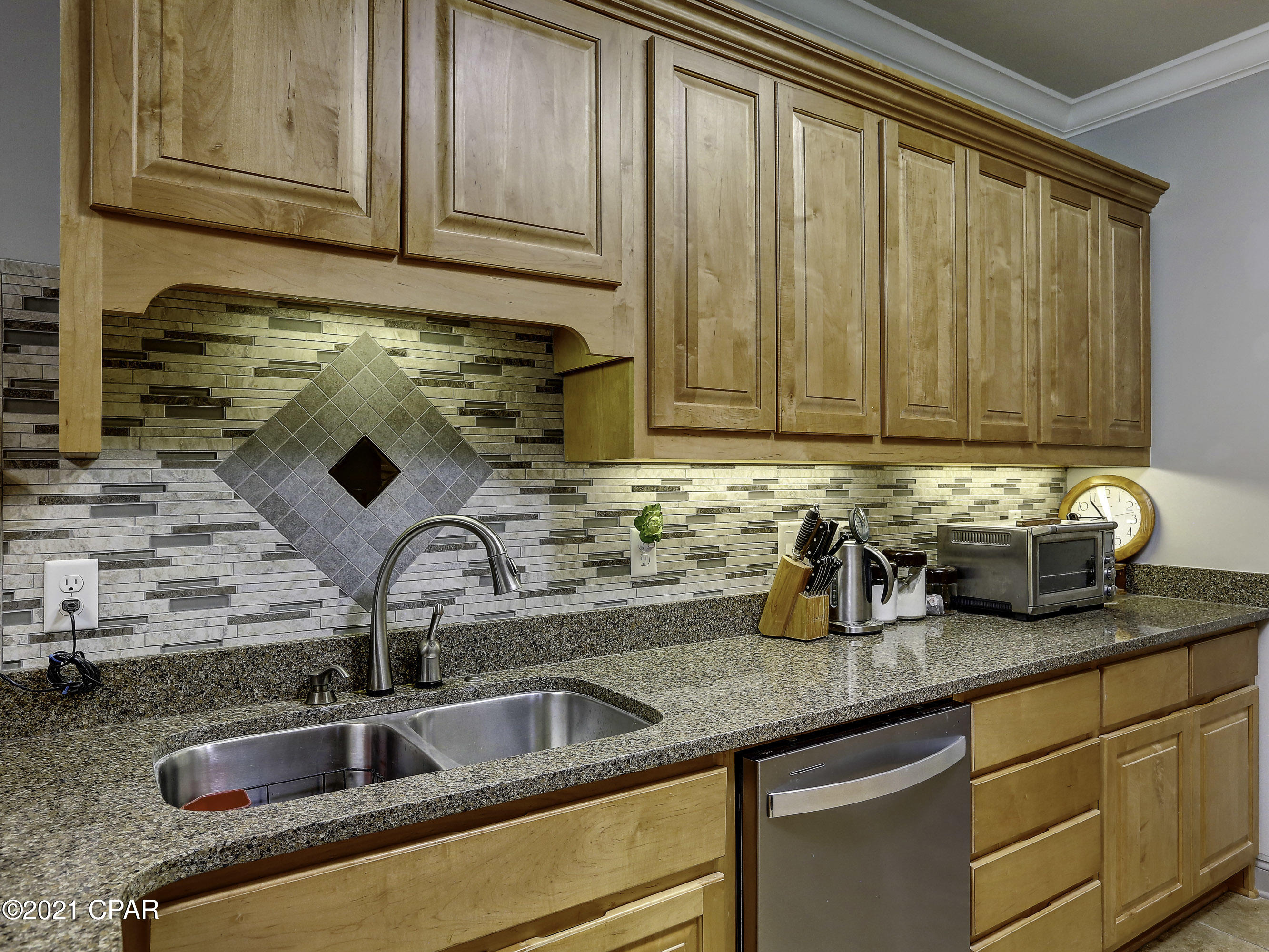 College Oaks - Residential