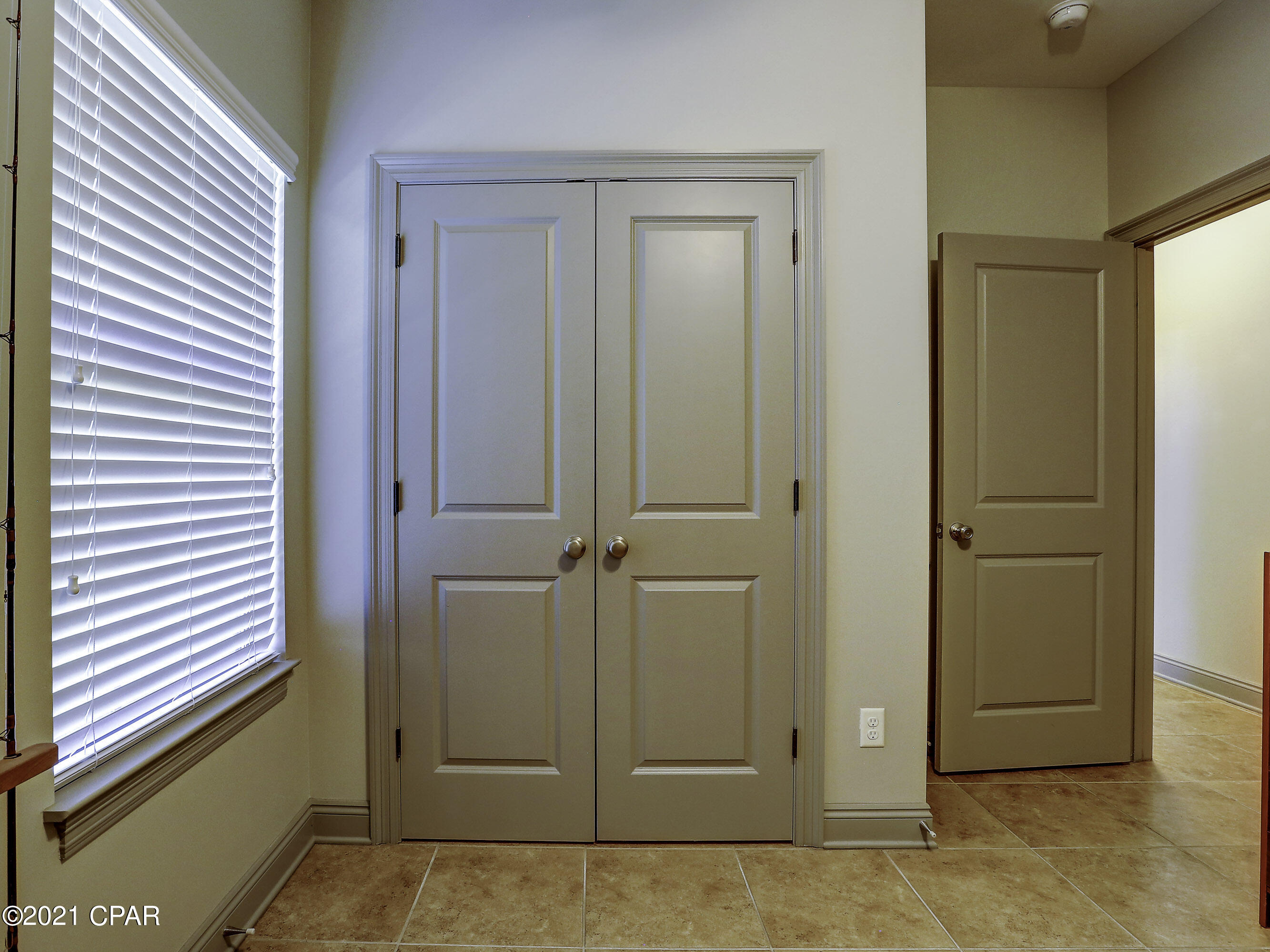 College Oaks - Residential