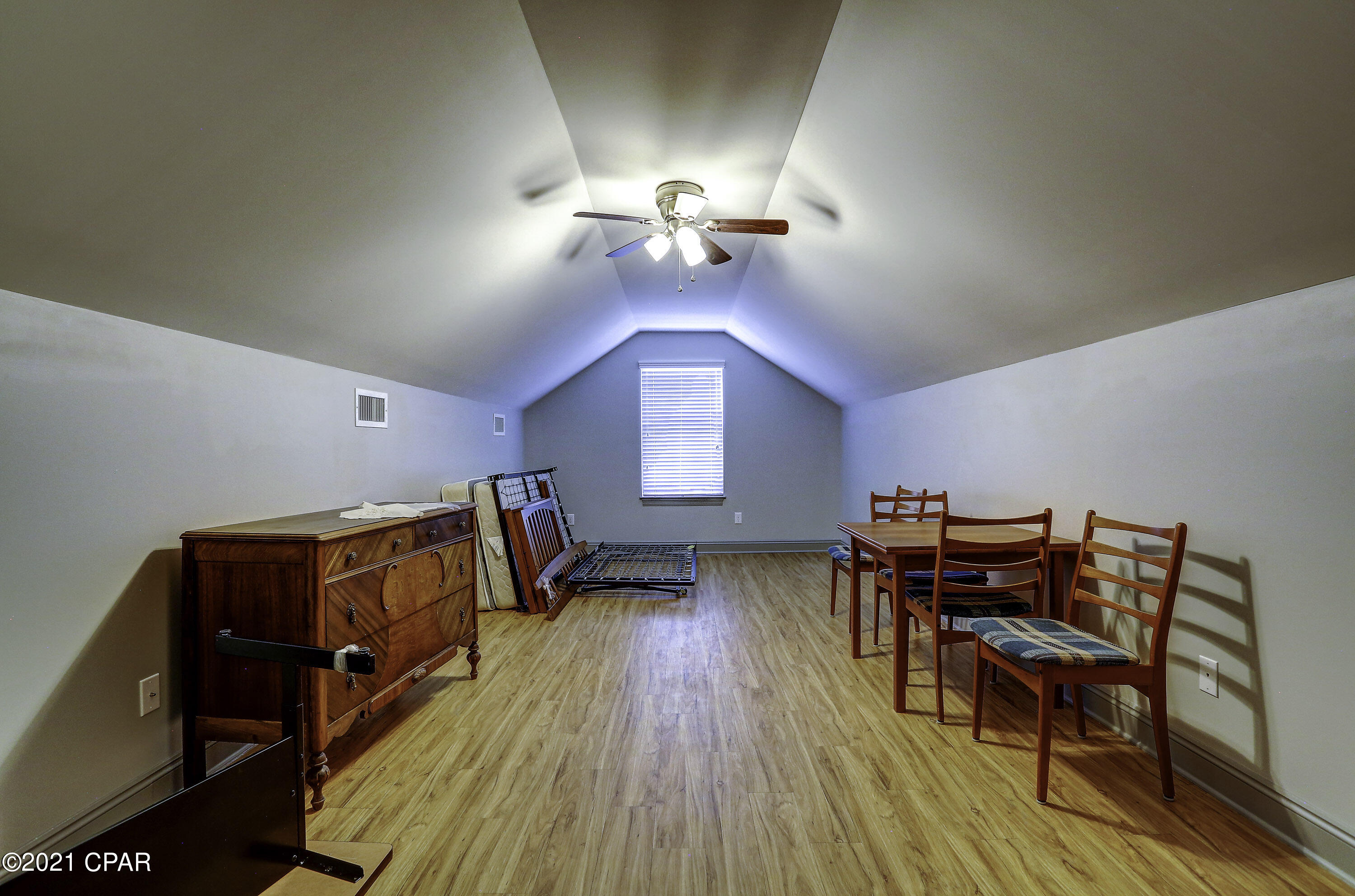 College Oaks - Residential