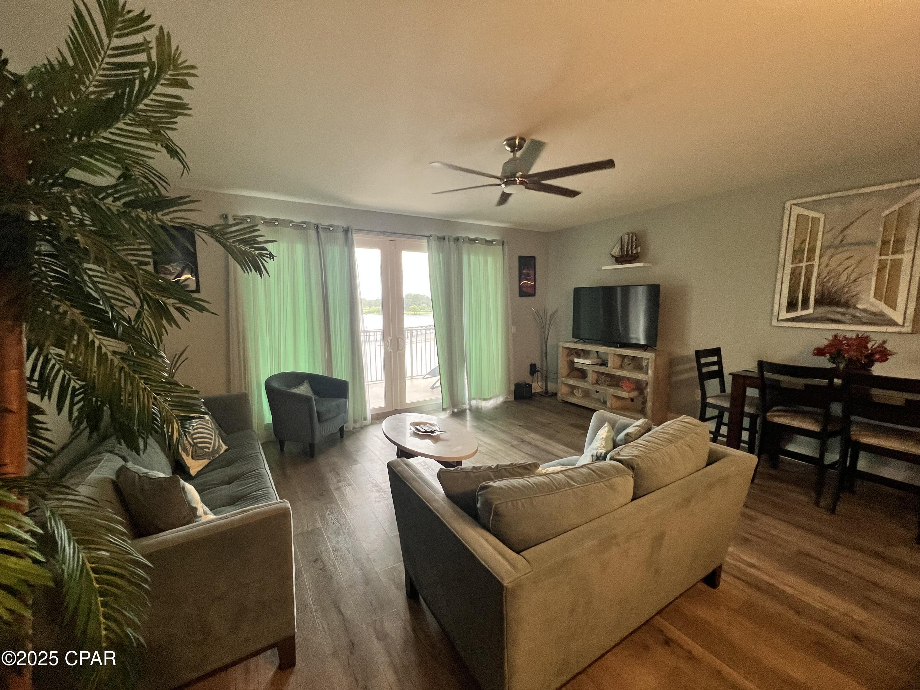 Laketown Wharf - Residential