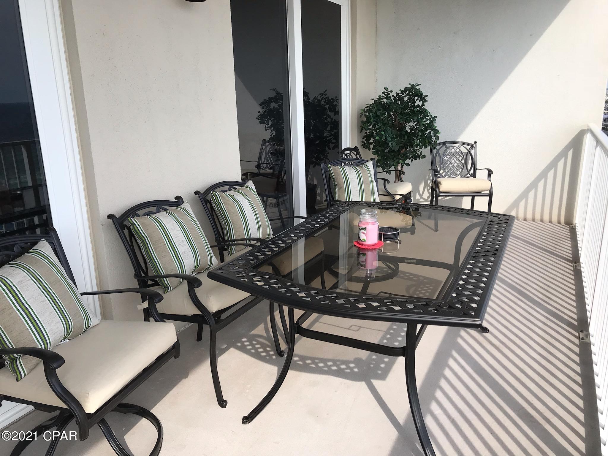 Laketown Wharf - Residential