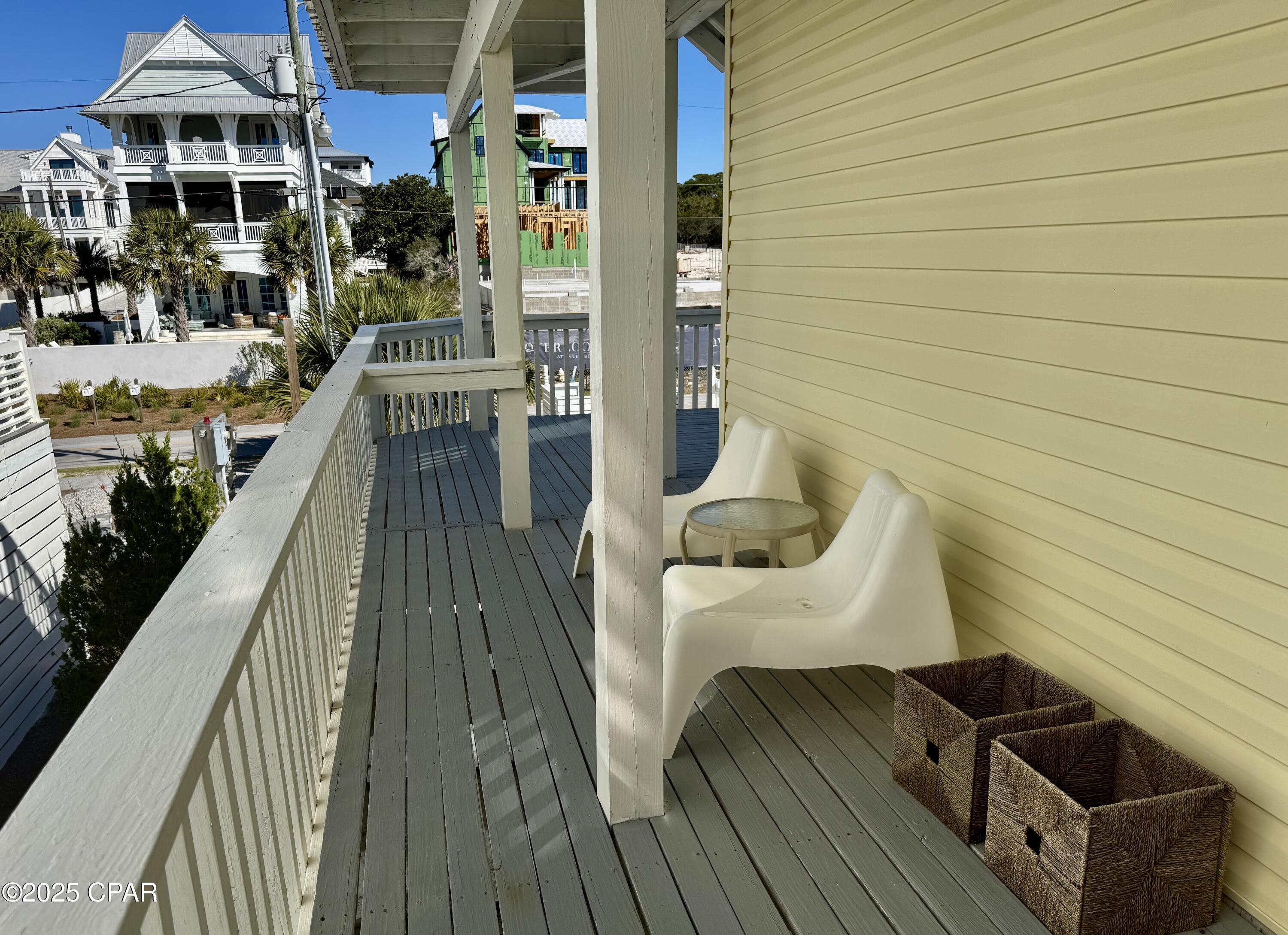 Shoreline Townhouses - Residential