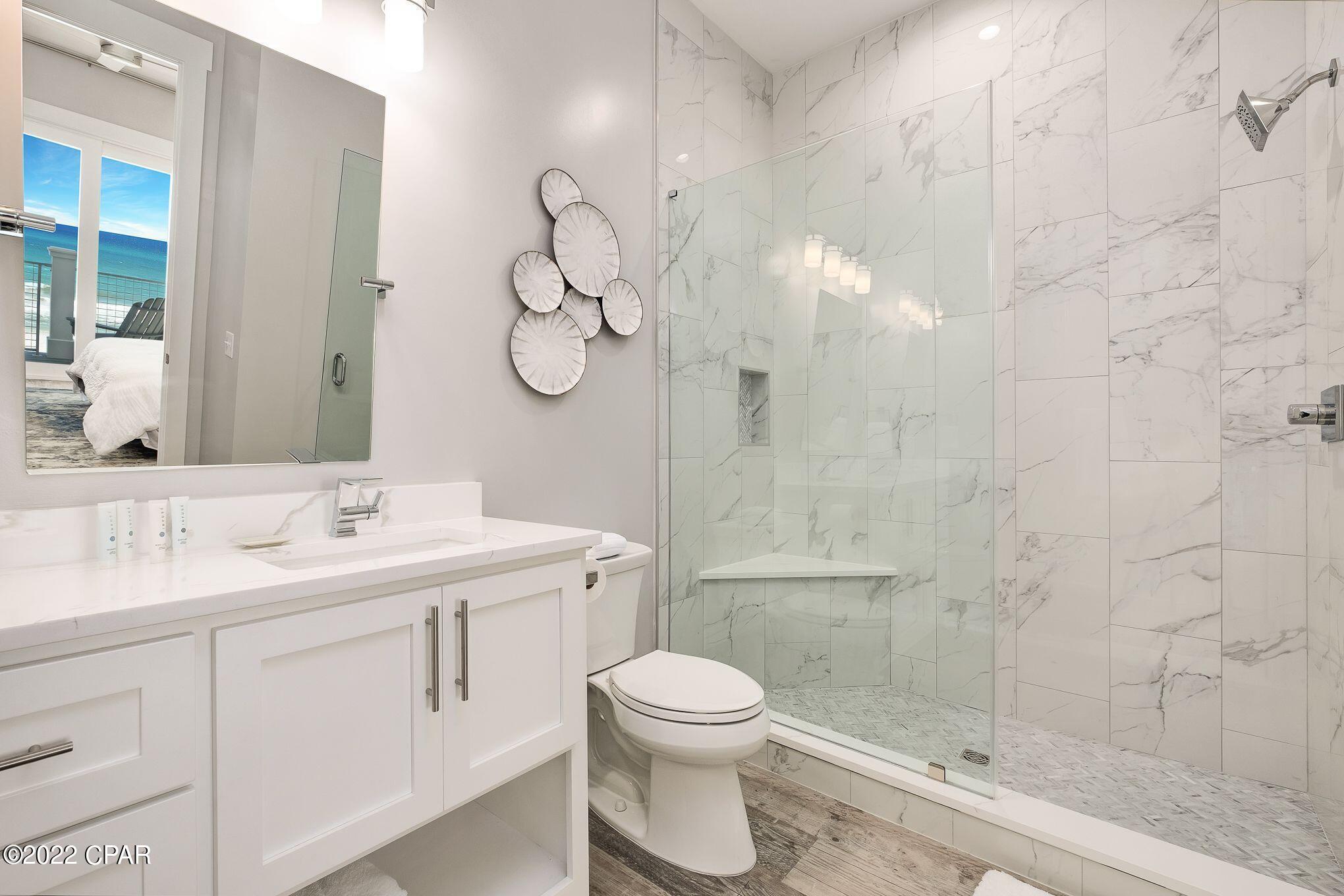 Lullwater Beach - Residential