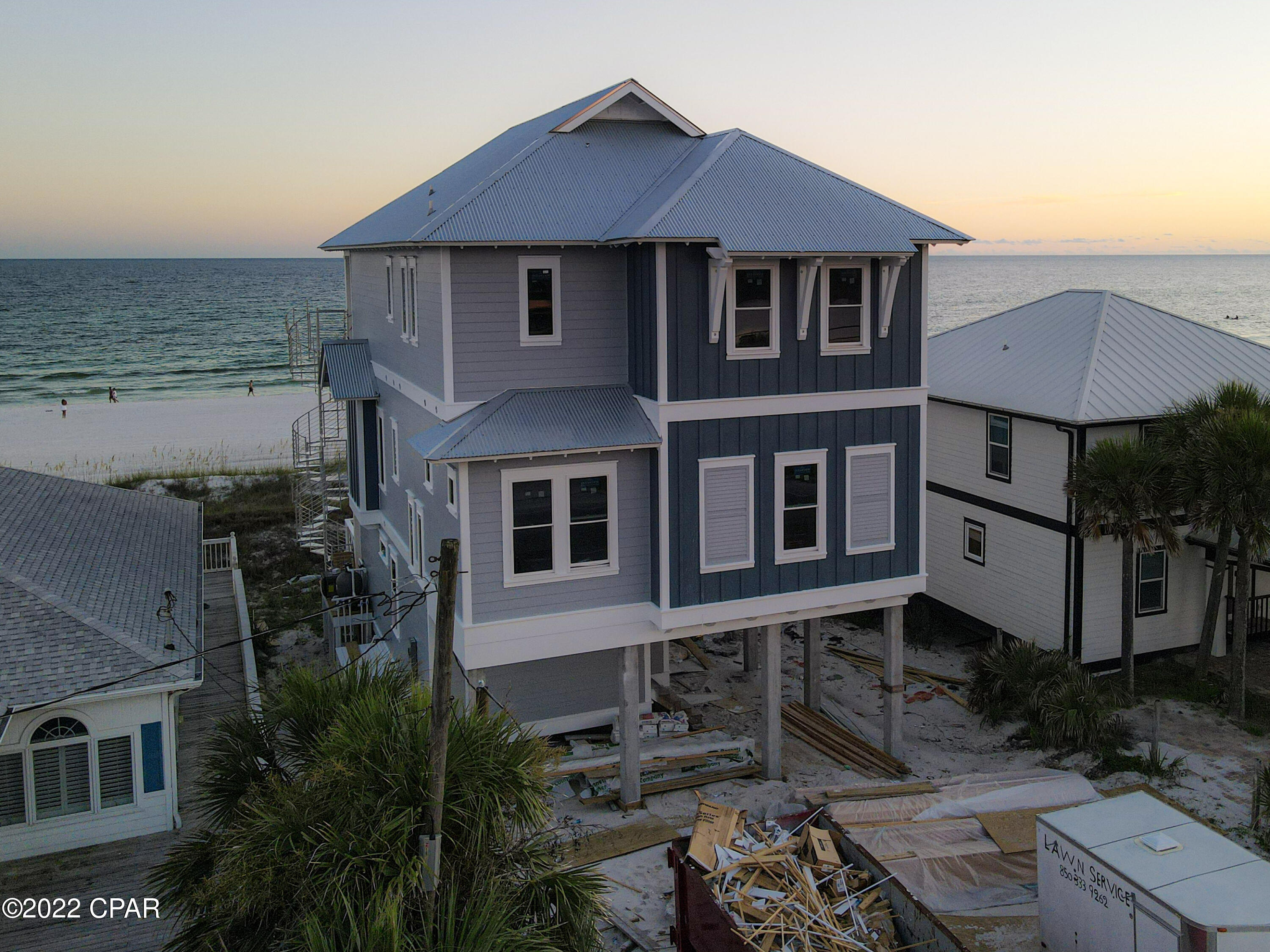 Lullwater Beach - Residential