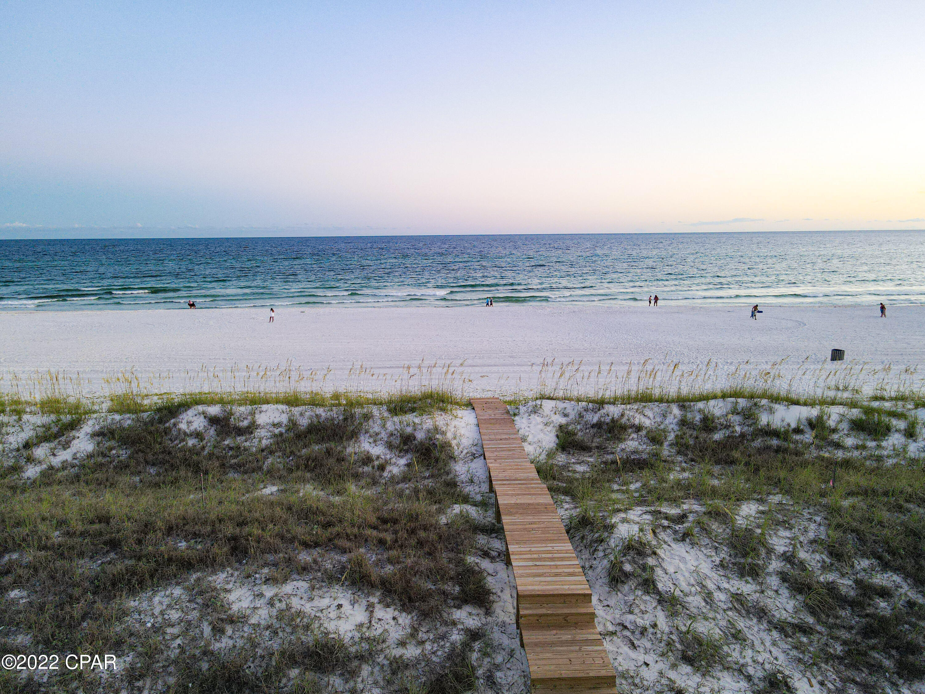 Lullwater Beach - Residential