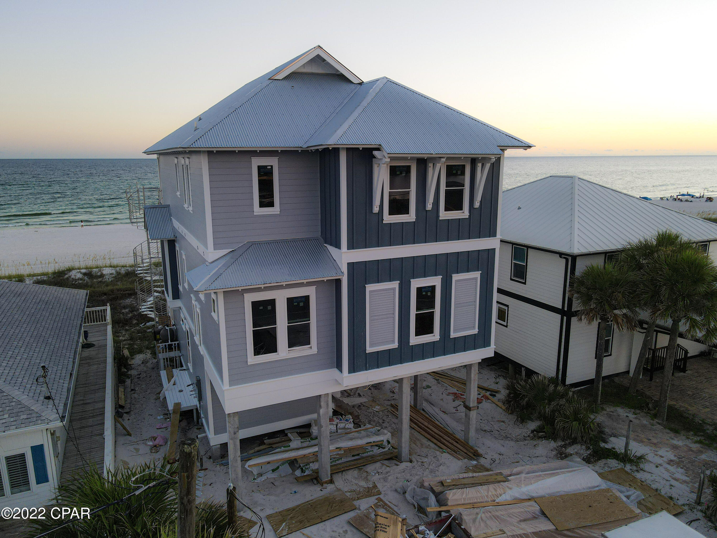 Lullwater Beach - Residential