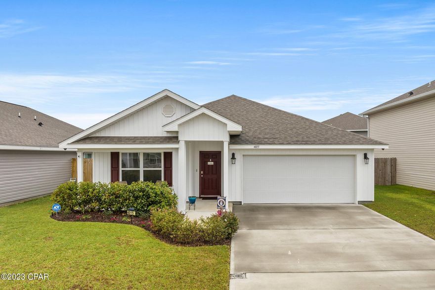 Looking for a gorgeous and affordable home that offers IT ALL!  Washer/dryer, refrigerator, fenced back yard, custom blinds, gorgeous community, all in one adorable package! This beautiful, just like new, 4 bedroom, 2 bath home is immaculate, and well cared for.  Don't let the square footage fool you, as this open floor concept and well thought out floor plan lives larger than most in this range.  This home offers personal and beautiful touches, such as the kitchen back splash, modern fans throughout, etc.  The home is positioned in front of a large common area green space, and is right around the corner from the community dog park! The neighborhood is in a great location to town, schools, the beach, and is truly convenient to everything. Come take this beauty off the market TODAY!