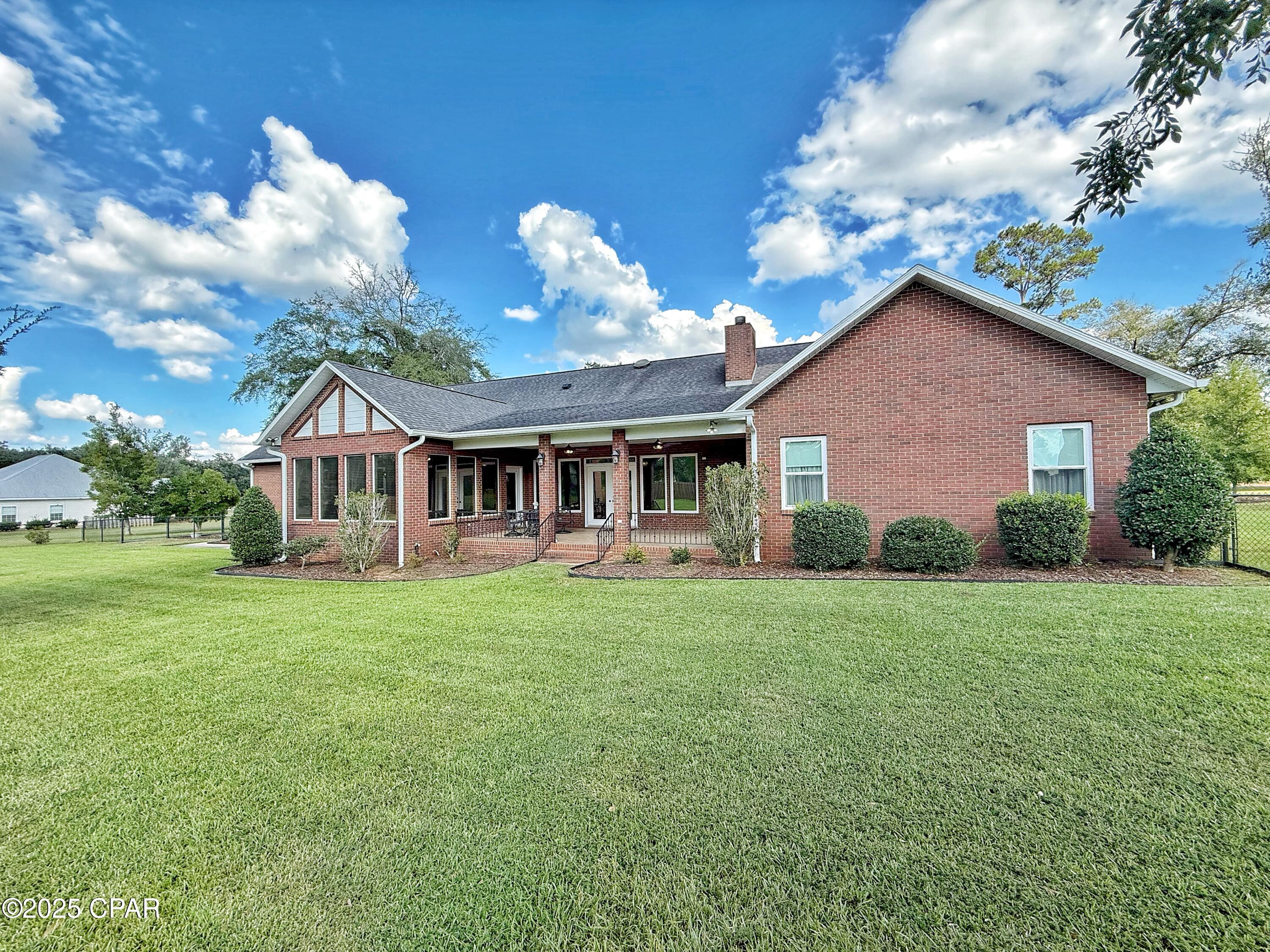 North Oaks - Residential