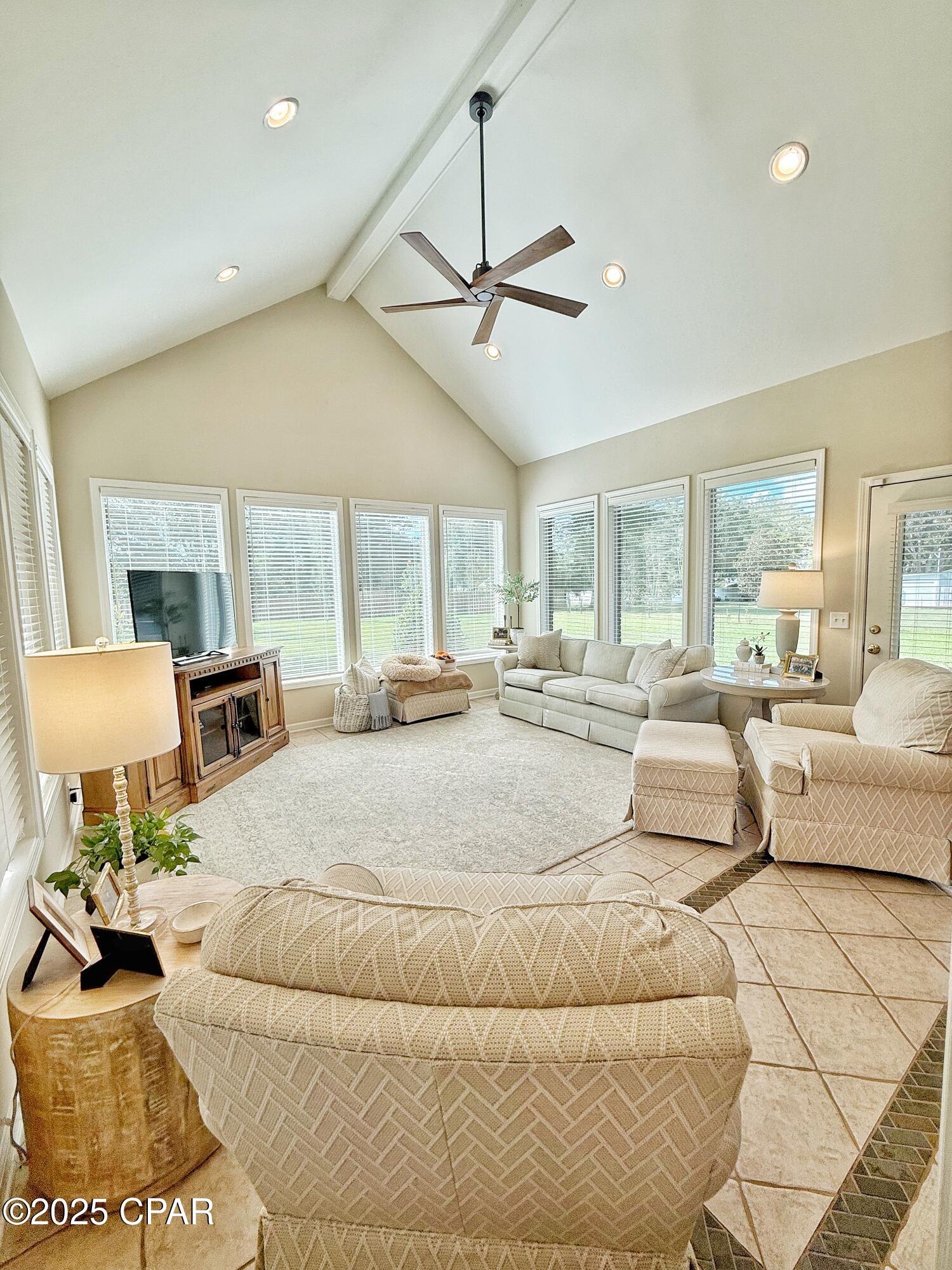 North Oaks - Residential