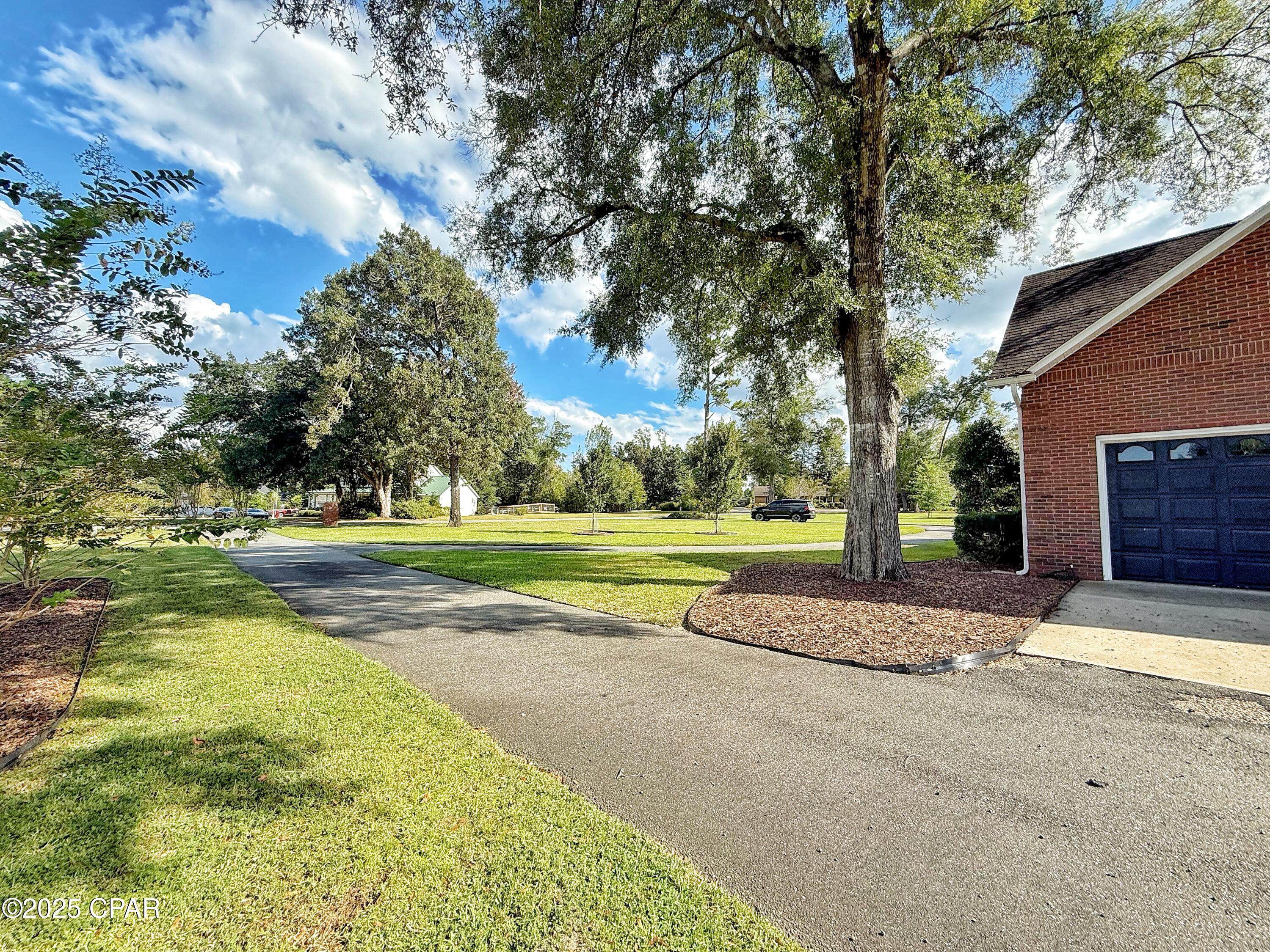 North Oaks - Residential