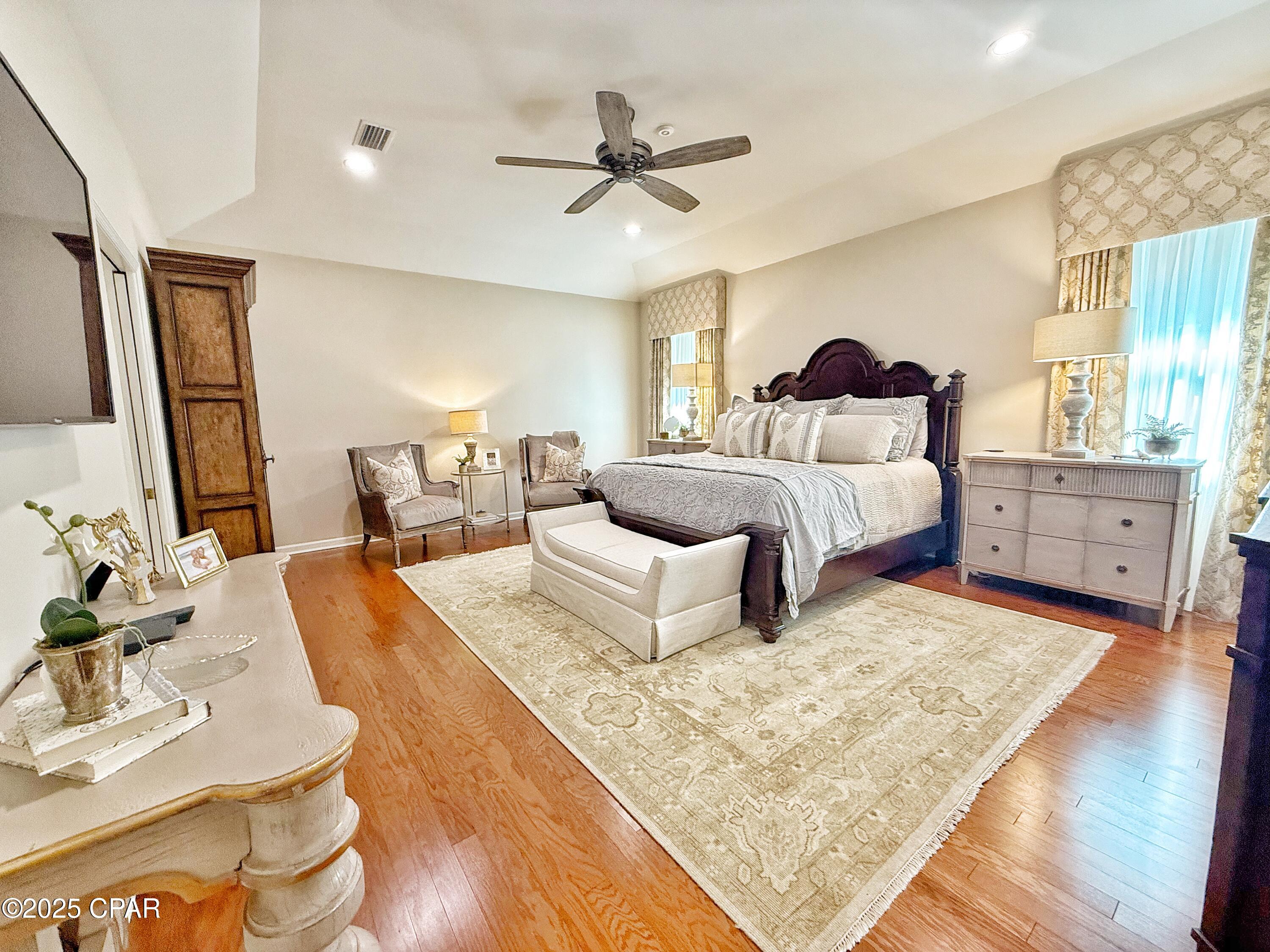 North Oaks - Residential